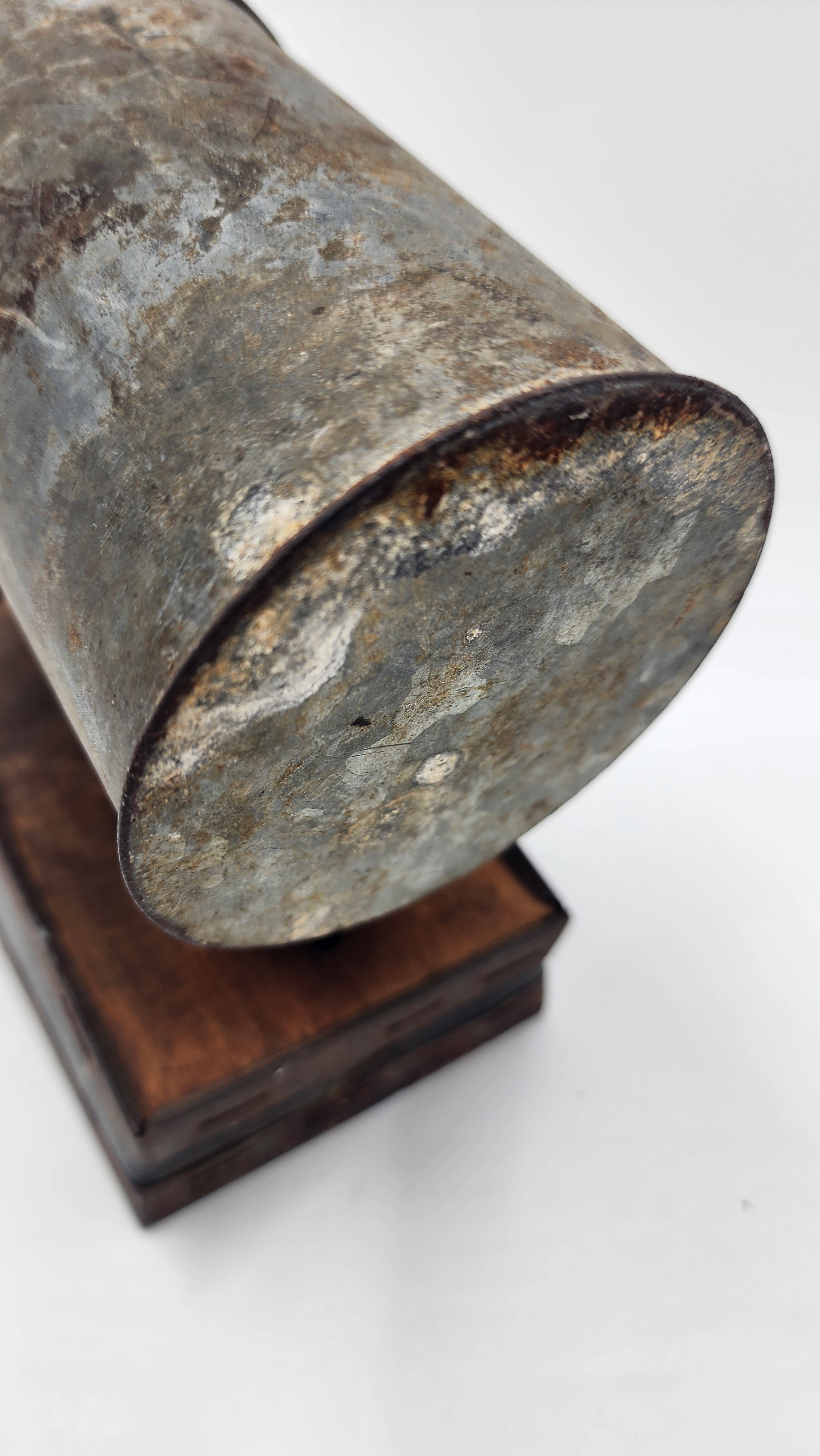 Vintage Antique Bee Smoker - Farmhouse Decor Rustic Home Accent Honey Maker Collectible - Thecosmicaccess