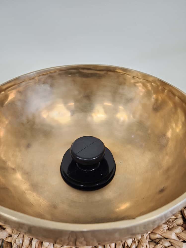 Tibetan Singing Bowl Holder – Handcrafted Cushion Base for 4" to 7"+ Bowls (40mm / 60mm / 80mm Sizes)