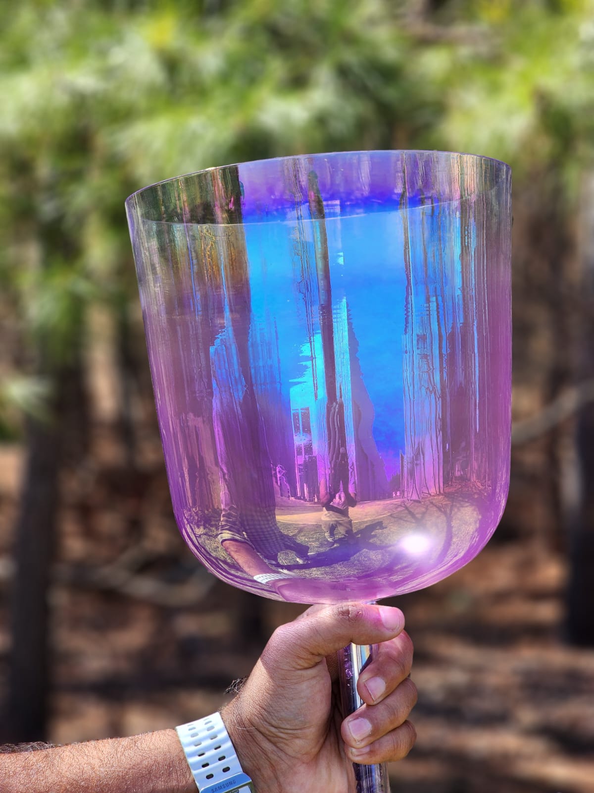 CosmicAccess 8.75" Amethyst Gem Fused Practitioner Amethyst Filled Handle Crystal Singing Bowl with Padded Secure Case and Striker