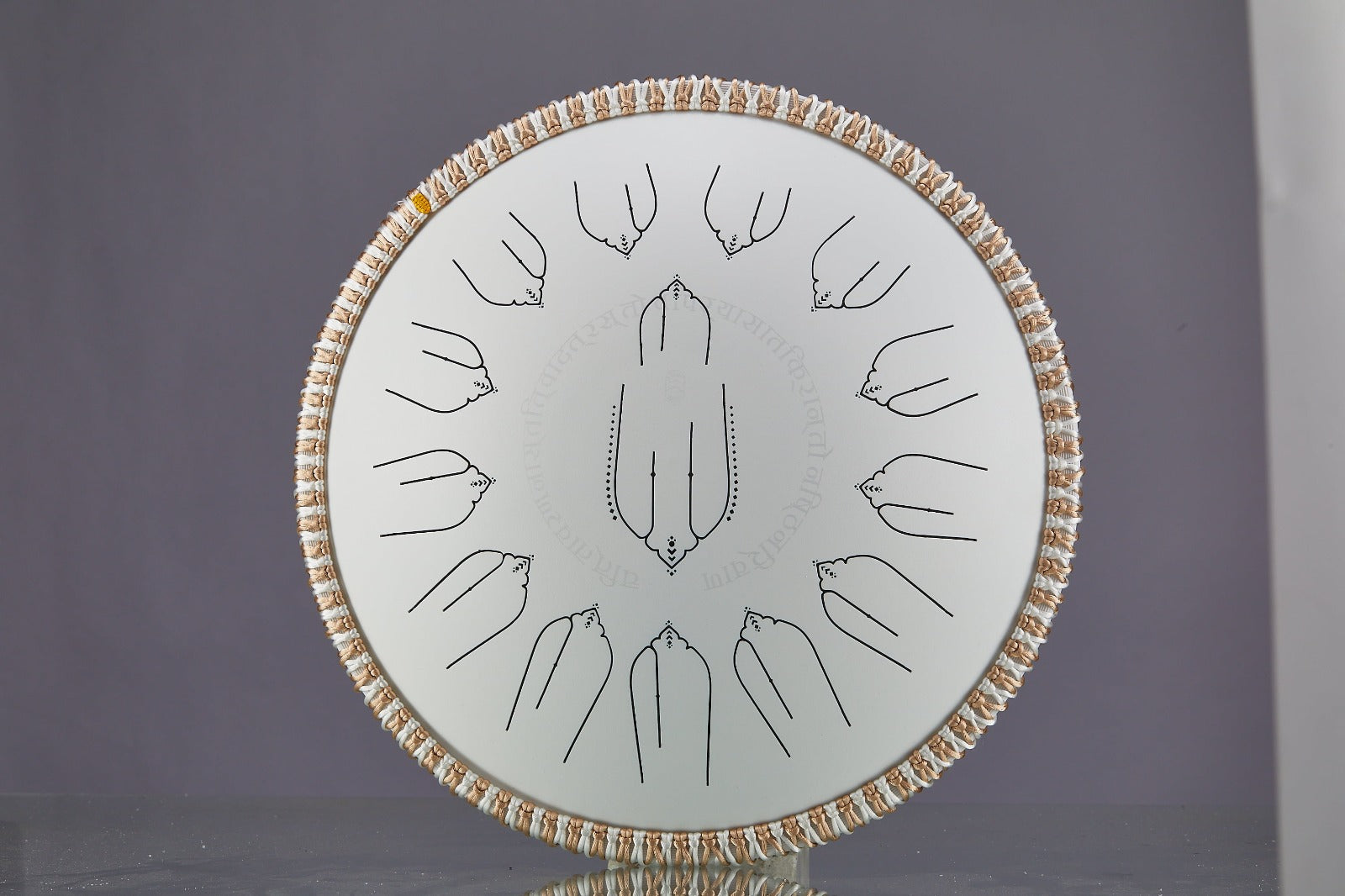 White 14-Inch Titanium Singing Drum in D-Major (432Hz) – Notes: #F3, G3, A3, B3, #C4, D4, E4, #F4, G4, A4, B4, #C5, D5, E5, #F5