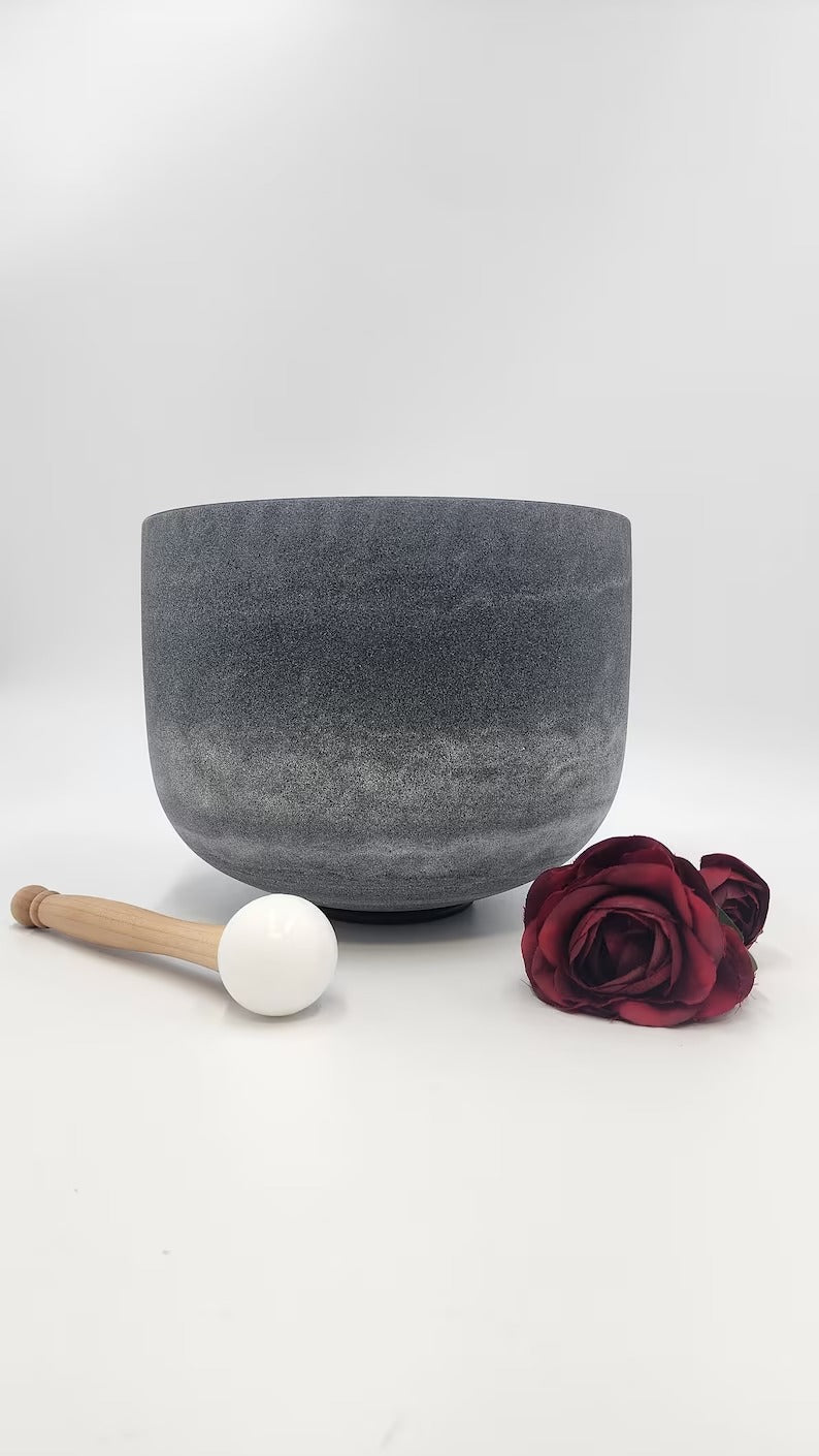 432Hz D# Obsidian Gem Fused Crystal Singing Bowl Solar Plexus Chakra with Padded Case, Striker, O-ring - Enhance Grounding Spiritual Growth - Thecosmicaccess
