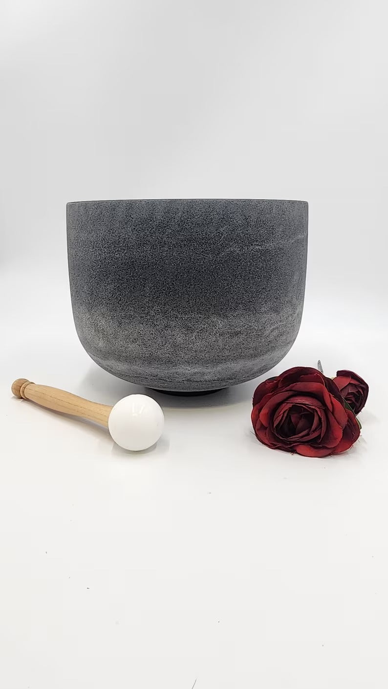 432Hz D# Obsidian Gem Fused Crystal Singing Bowl Solar Plexus Chakra with Padded Case, Striker, O-ring - Enhance Grounding Spiritual Growth - Thecosmicaccess