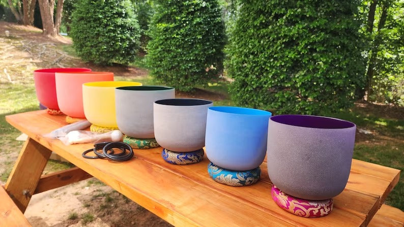 432Hz Perfect Pitch Chakra Color Crystal singing bowl set with Padded Secure Cases and Silk O-rings - Thecosmicaccess