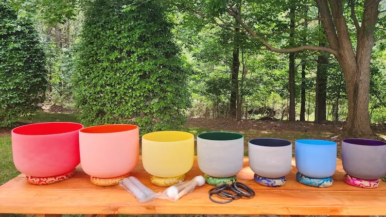 432Hz Perfect Pitch Chakra Color Crystal singing bowl set with Padded Secure Cases and Silk O-rings - Thecosmicaccess