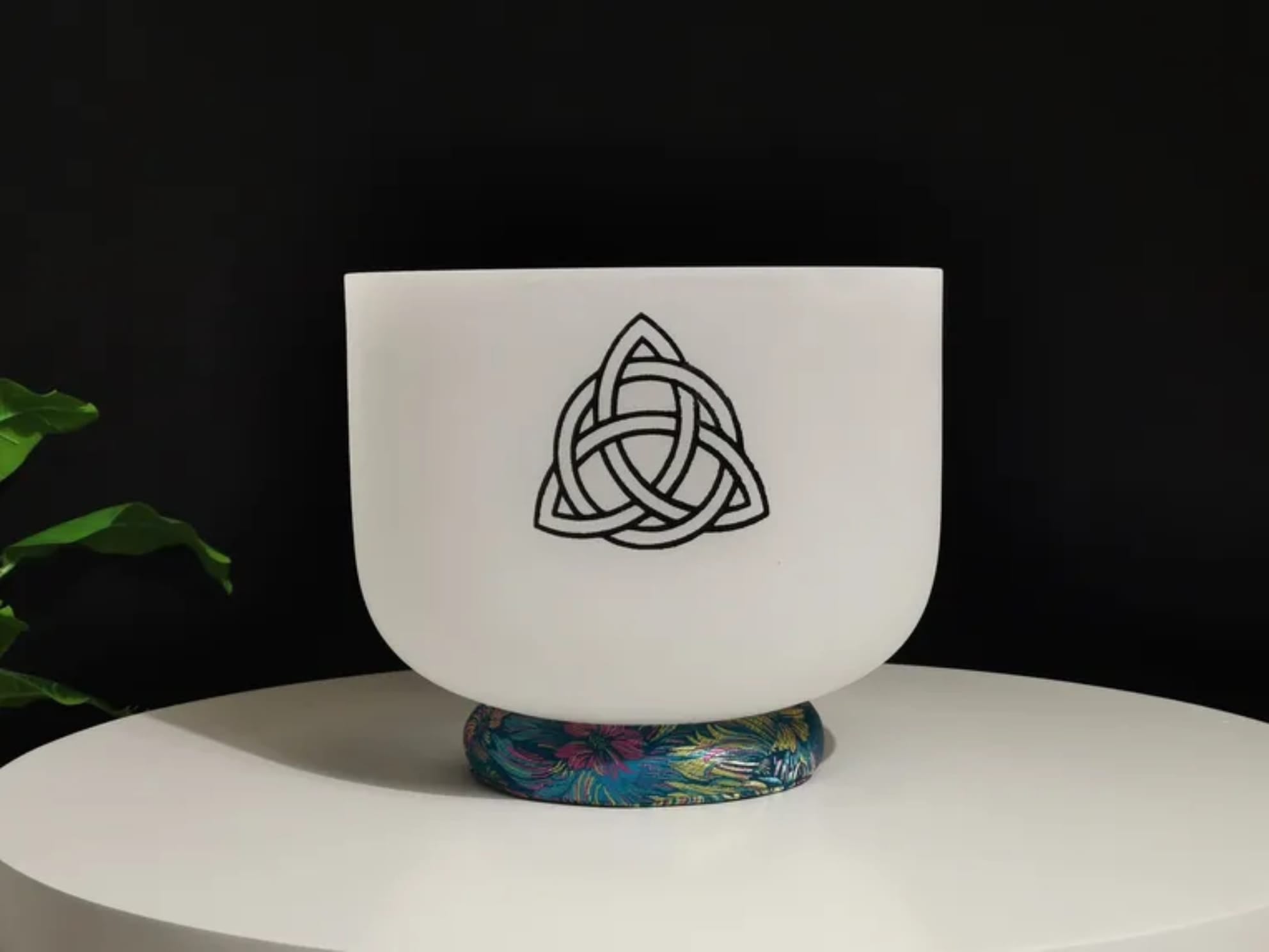 Triquetra, Metatron's Cube, Celtic Quad Closed Knot & Celtic Tree Of Life 432Hz Crystal Singing Bowl with Padded Secure Case and Striker
