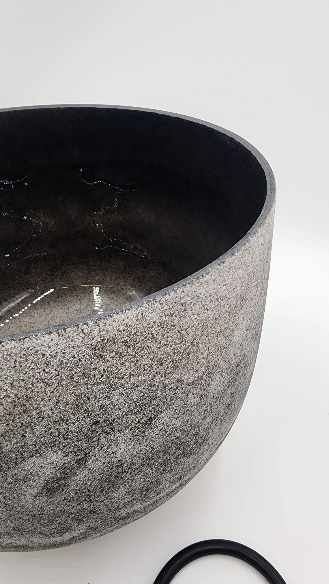 Sacral Serenity: 12" D Note 432Hz Obsidian Crystal Singing Bowl - Amplifying Creativity and Emotional Balance - Thecosmicaccess