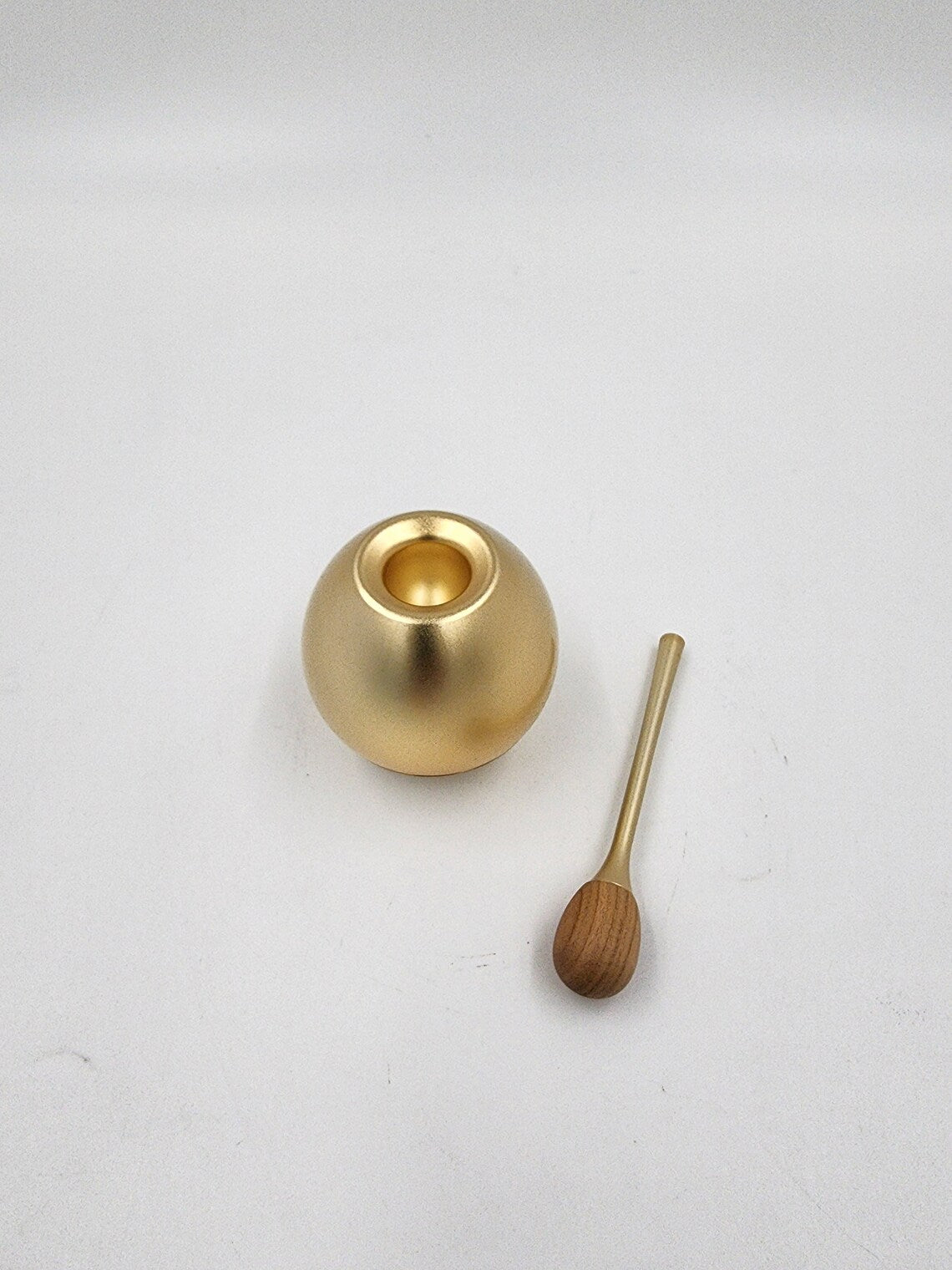 Japanese Singing Bell Sotto Cherin Orin Gold/Black Color - Modern Furniture Altar Bell Set with Phosphorus Bar - Thecosmicaccess
