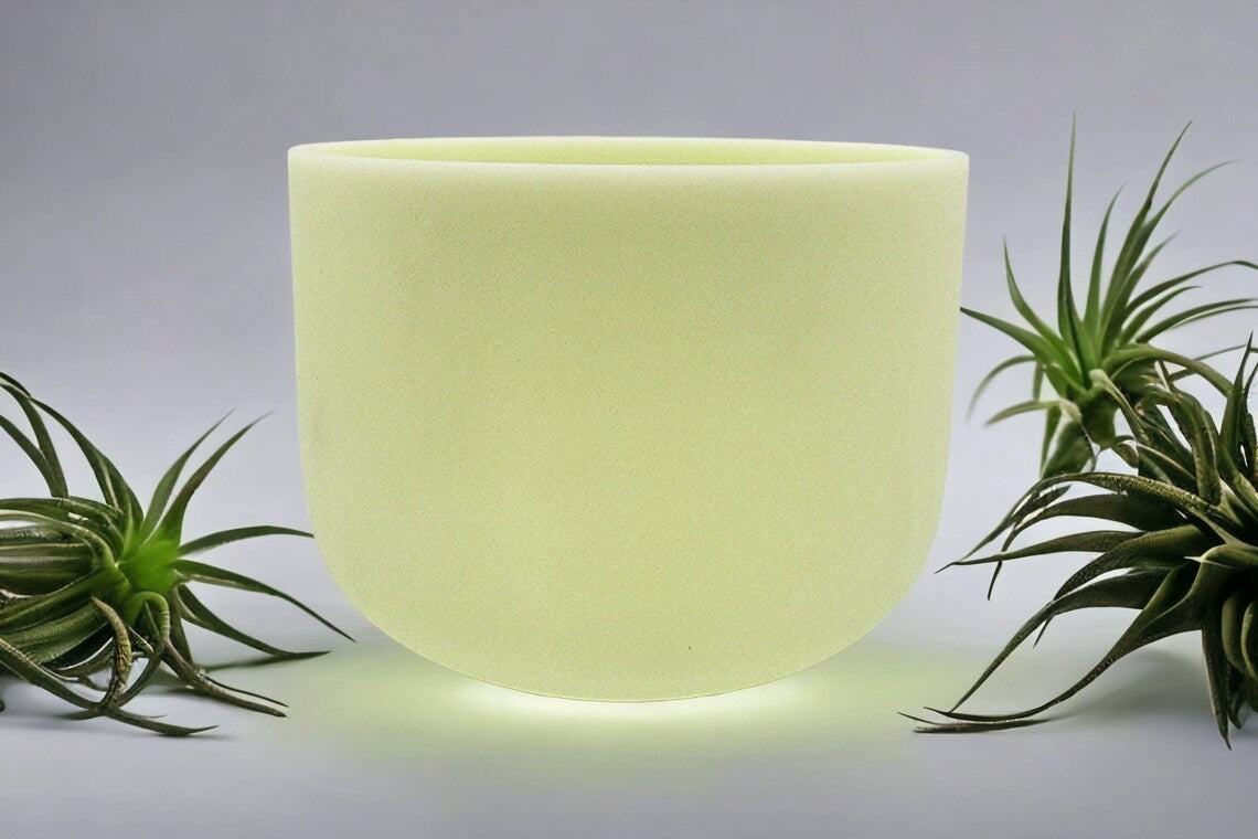 Elevate Your Meditation with the Enchanting 8" Citrine Crystal Singing Bowl in C Note - Experience the Harmonic Power - Thecosmicaccess
