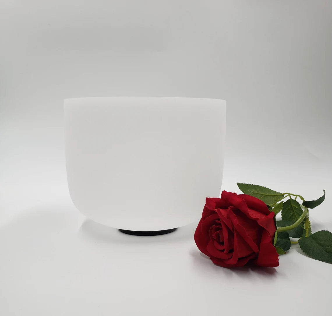 D Note 11" White Crystal Singing Bowl with Mallet and O-Ring - Harmonize Your Inner Frequencies - Thecosmicaccess