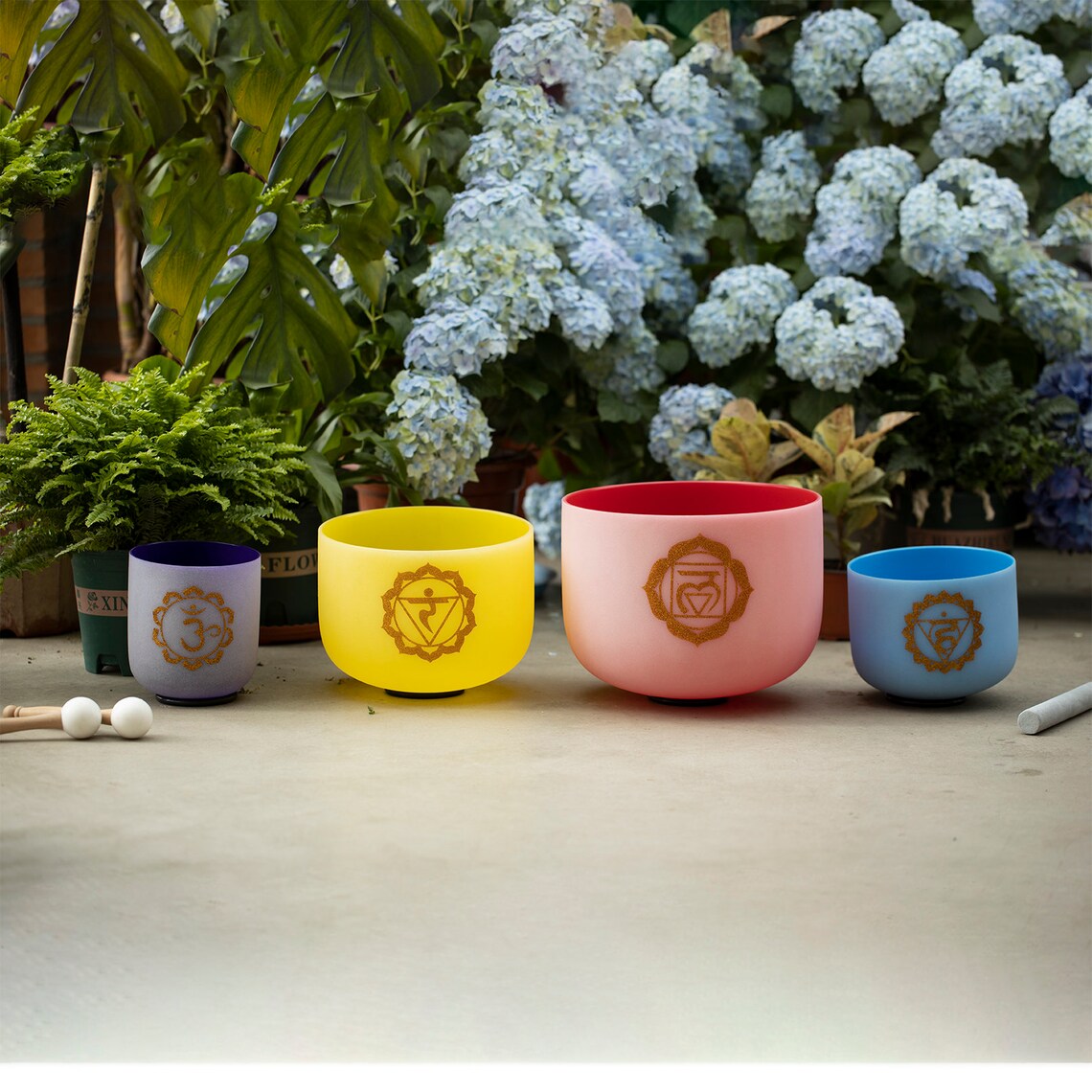 432Hz Perfect Pitch 7pc Color Outer Sign Chakra Crystal Singing bowls - Thecosmicaccess