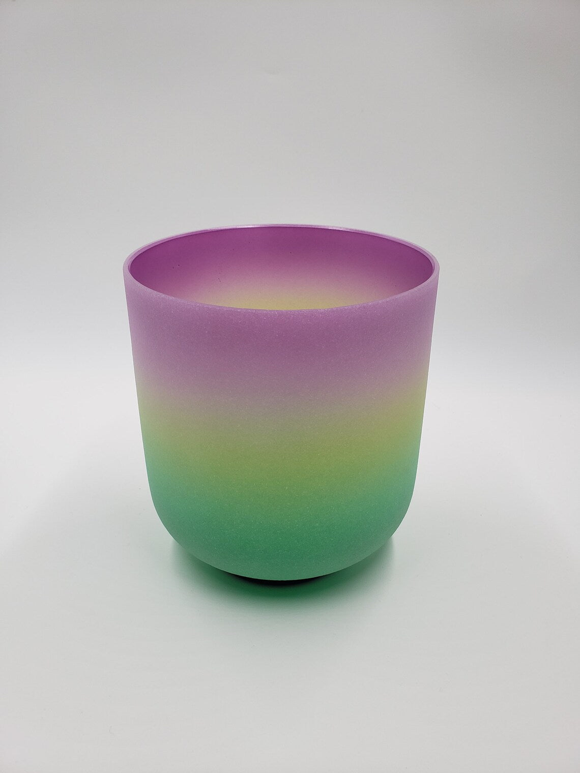 432Hz Perfect Pitch 7" BNote Rainbow Crystal Singing Bowl with Mallet - Embrace the Vibrations of Balance and Serenity - Thecosmicaccess