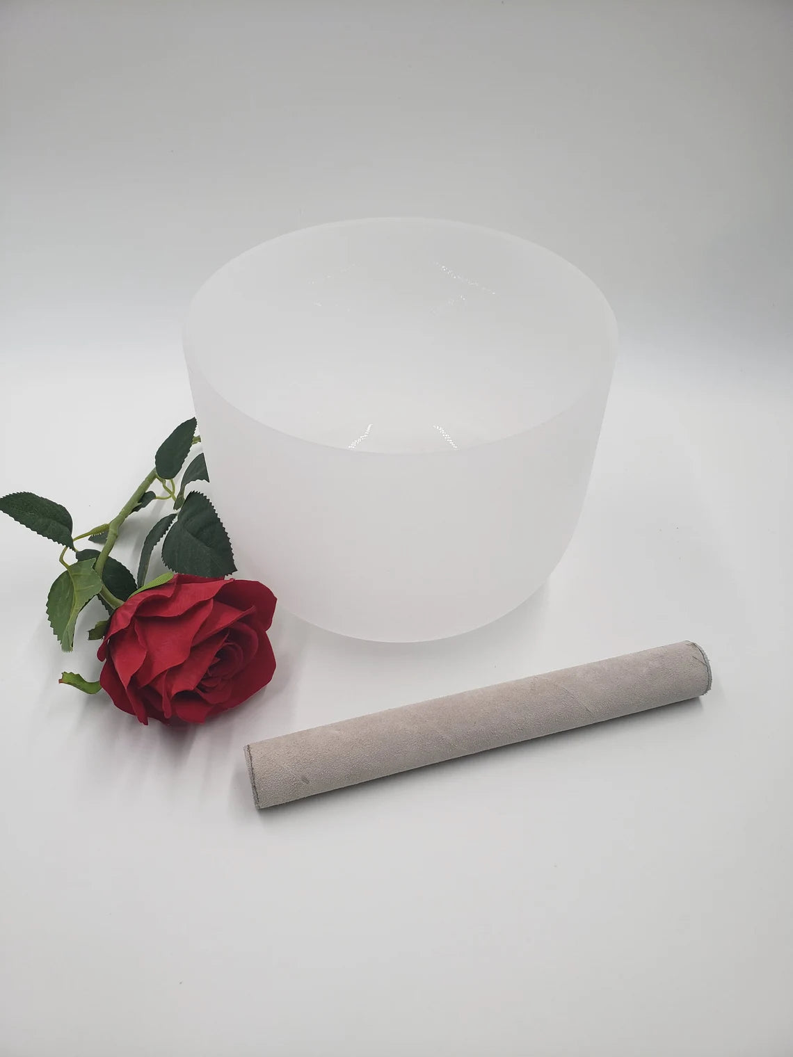 D Note 11" White Crystal Singing Bowl with Mallet and O-Ring - Harmonize Your Inner Frequencies - Thecosmicaccess