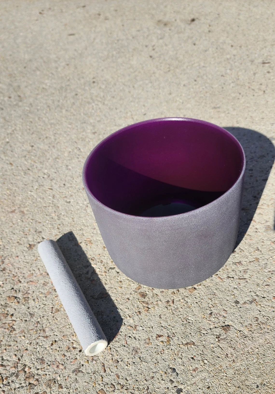 432Hz B Note Crown Chakra Purple Crystal Singing Bowl with Striker and O-ring - Thecosmicaccess