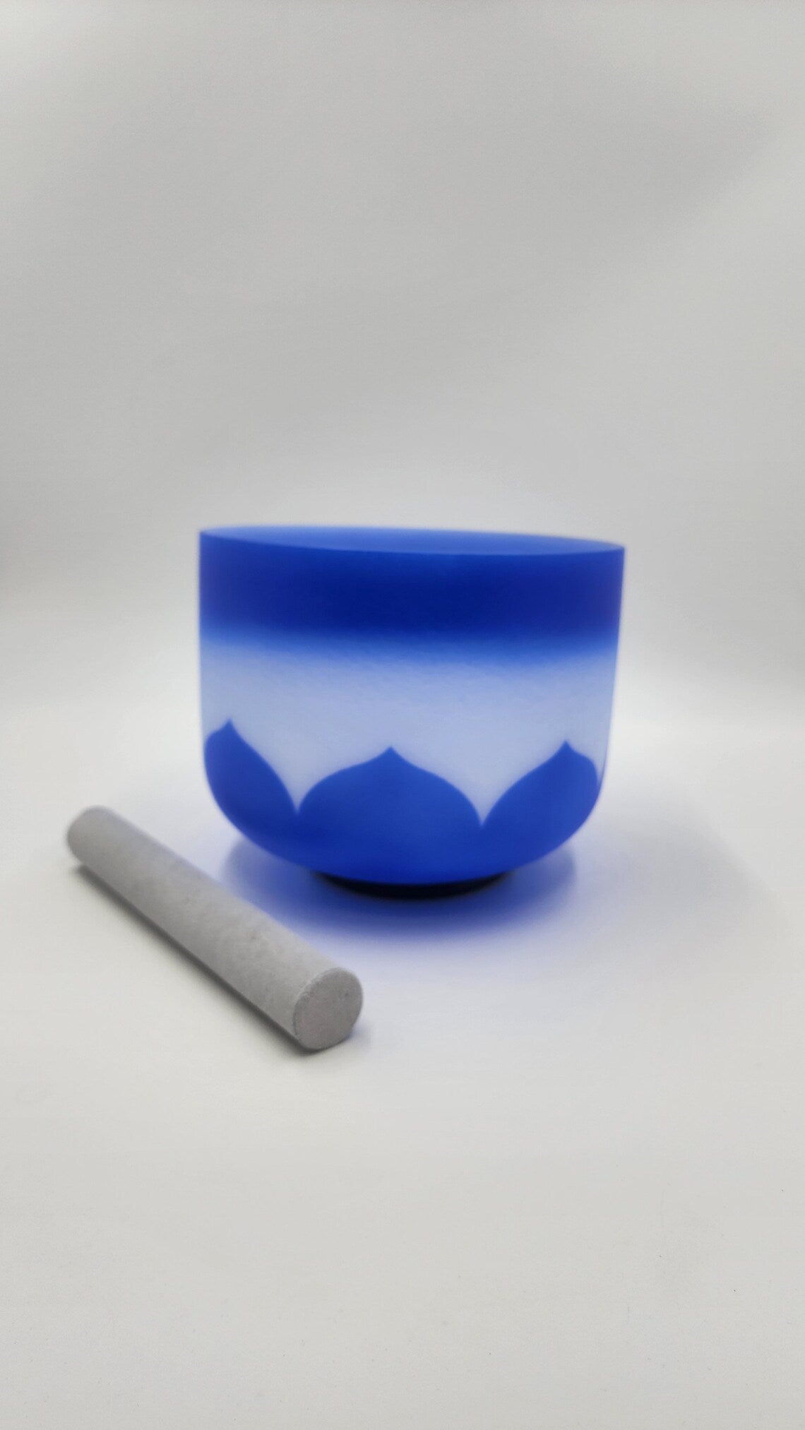 Mystic Azure Dreams: 432Hz 8-Inch A Note Third Eye Chakra Navy Blue and White Rainbow Lotus Crystal Singing Bowl with Striker and O-ring - Thecosmicaccess