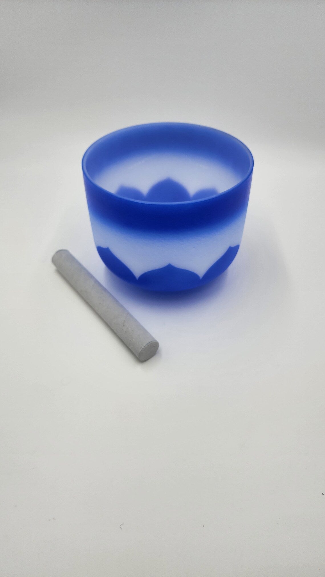 Mystic Azure Dreams: 432Hz 8-Inch A Note Third Eye Chakra Navy Blue and White Rainbow Lotus Crystal Singing Bowl with Striker and O-ring - Thecosmicaccess