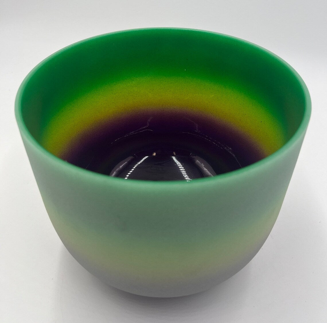 432Hz 9 inch F Note Heart Green Rainbow Color Chakra Crystal Singing Bowl with Striker and O-ring - Thecosmicaccess