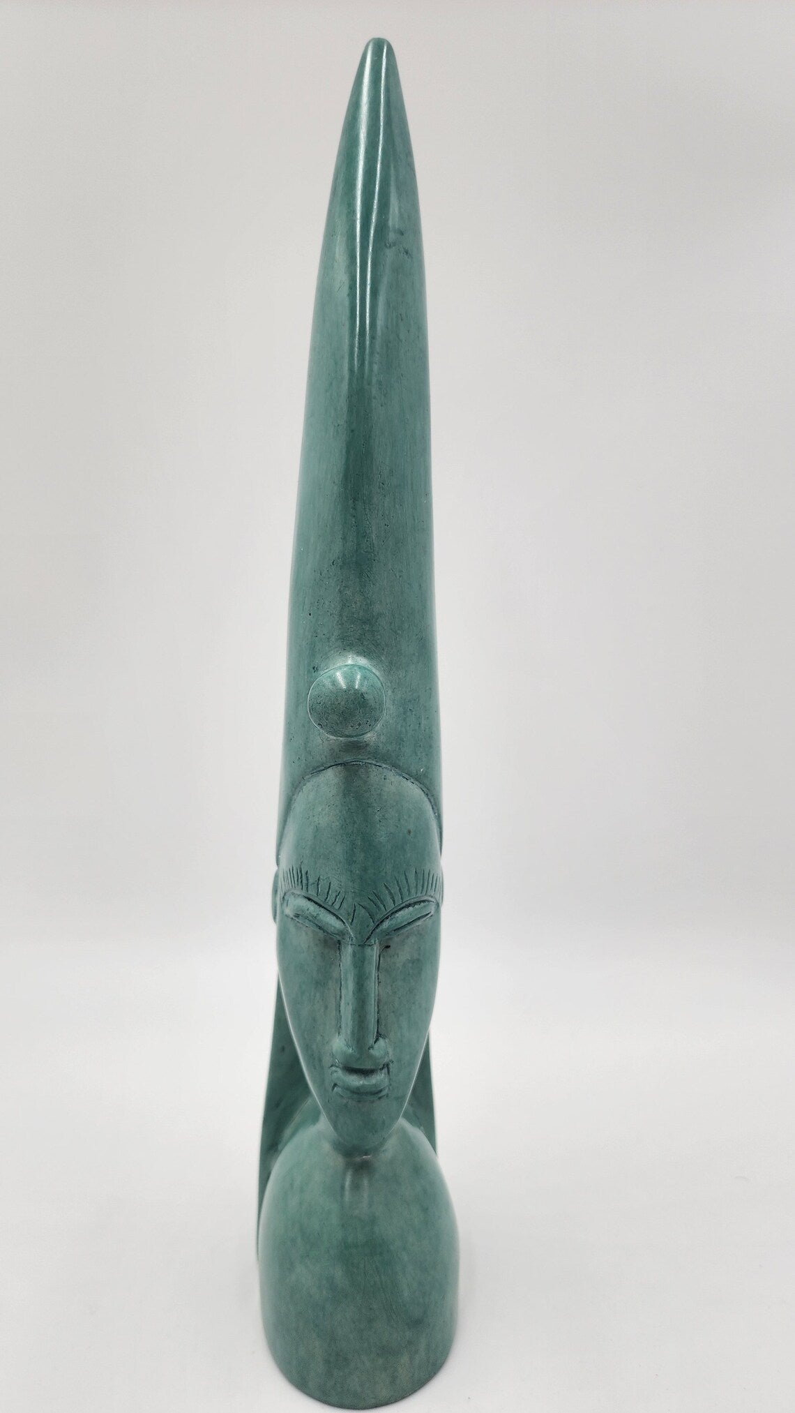 Rare Vintage Antique Legacy of the Ancestors: Rare African Arrowhead King Sculpture - Thecosmicaccess