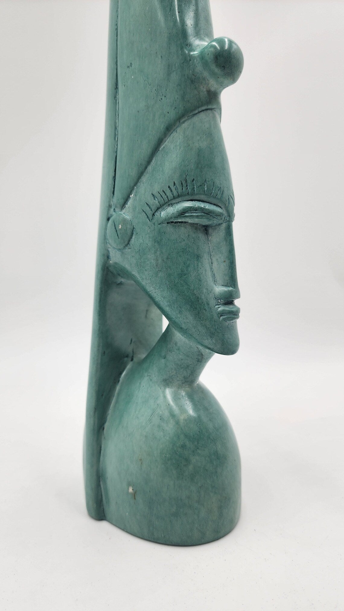 Rare Vintage Antique Legacy of the Ancestors: Rare African Arrowhead King Sculpture - Thecosmicaccess