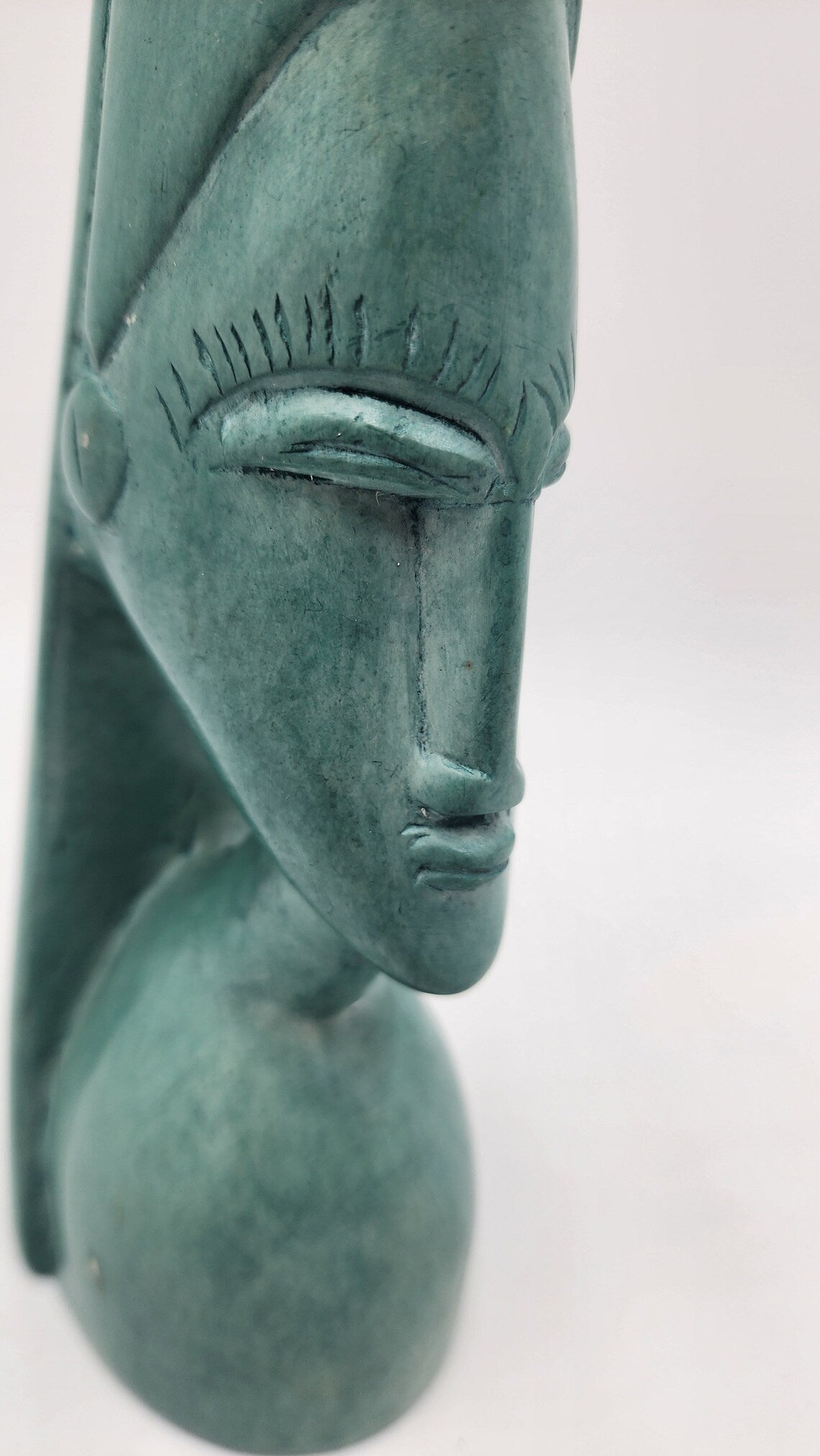 Rare Vintage Antique Legacy of the Ancestors: Rare African Arrowhead King Sculpture - Thecosmicaccess