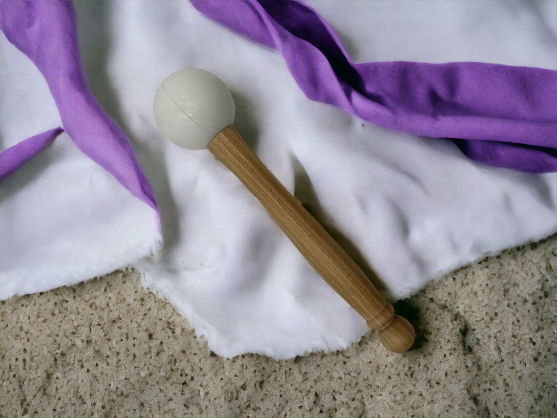 Serenity in Sound: White Quartz Crystal Singing Bowl for Chakra Balancing and Meditation Practices - Thecosmicaccess