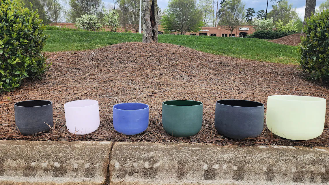 Solfeggio Gem Fused Crystal Singing Bowl 6 Set in Sapphire, Obsidian, Rose, Emerald, Citrine, Lapis Lazuli 174/285/396/639/417/528Hz - Thecosmicaccess