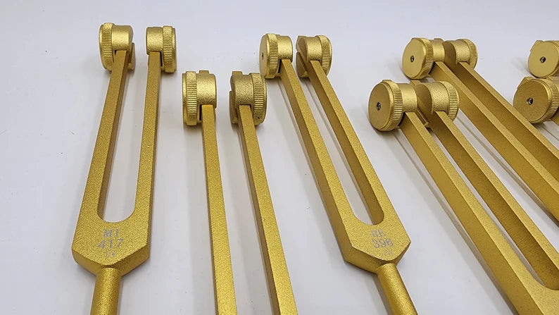 Professionally Tuned 9 Set Solfeggio Frequencies Weighted Gold Color Tuning Fork Set For Vibration Biofield with Striker and Velvet Bag
