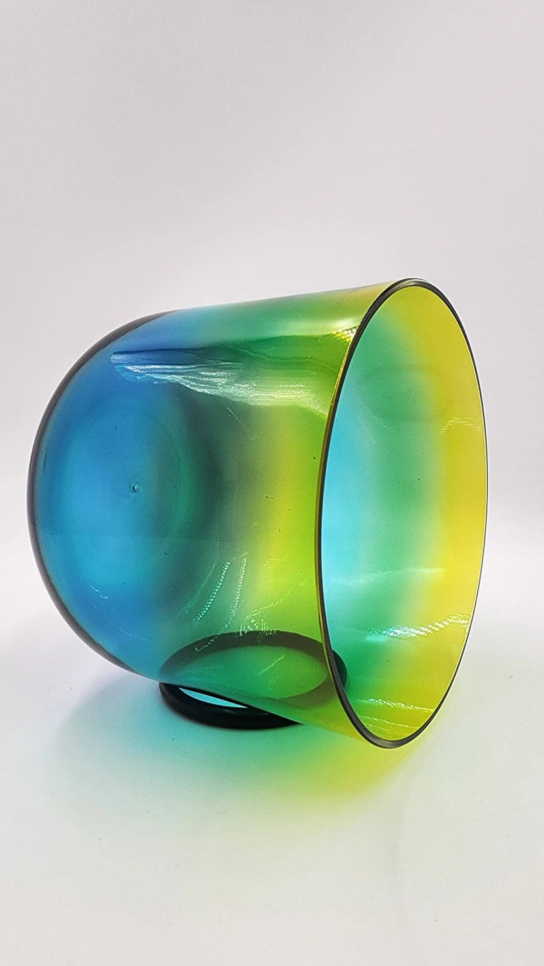 Harmonic Oasis: The Captivating Harmony of the 7" 432 Hz D# Note Perfect Pitch Citrus Breeze Harmony Clear Crystal Singing Bowl - Thecosmicaccess