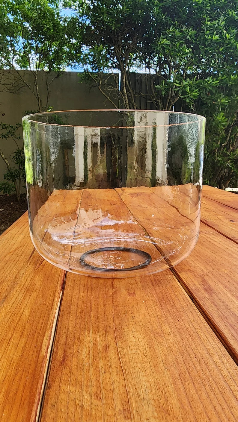 Ethereal Harmonies: The Enchanting Resonance of the 10" D# Note 2nd Octave Clear Crystal Singing Bowl with Case - Thecosmicaccess