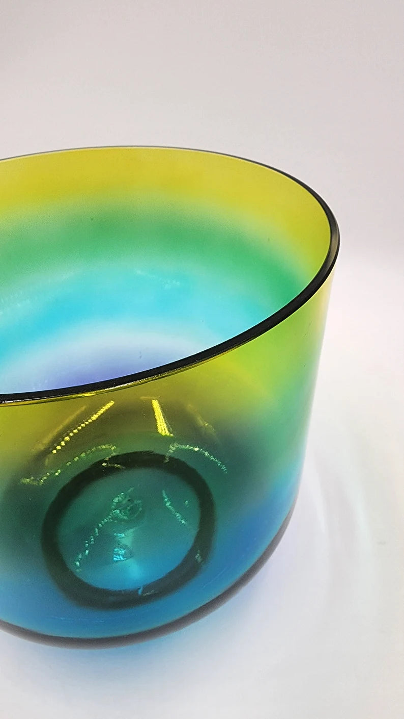 Harmonic Oasis: The Captivating Harmony of the 7" 432 Hz D# Note Perfect Pitch Citrus Breeze Harmony Clear Crystal Singing Bowl - Thecosmicaccess