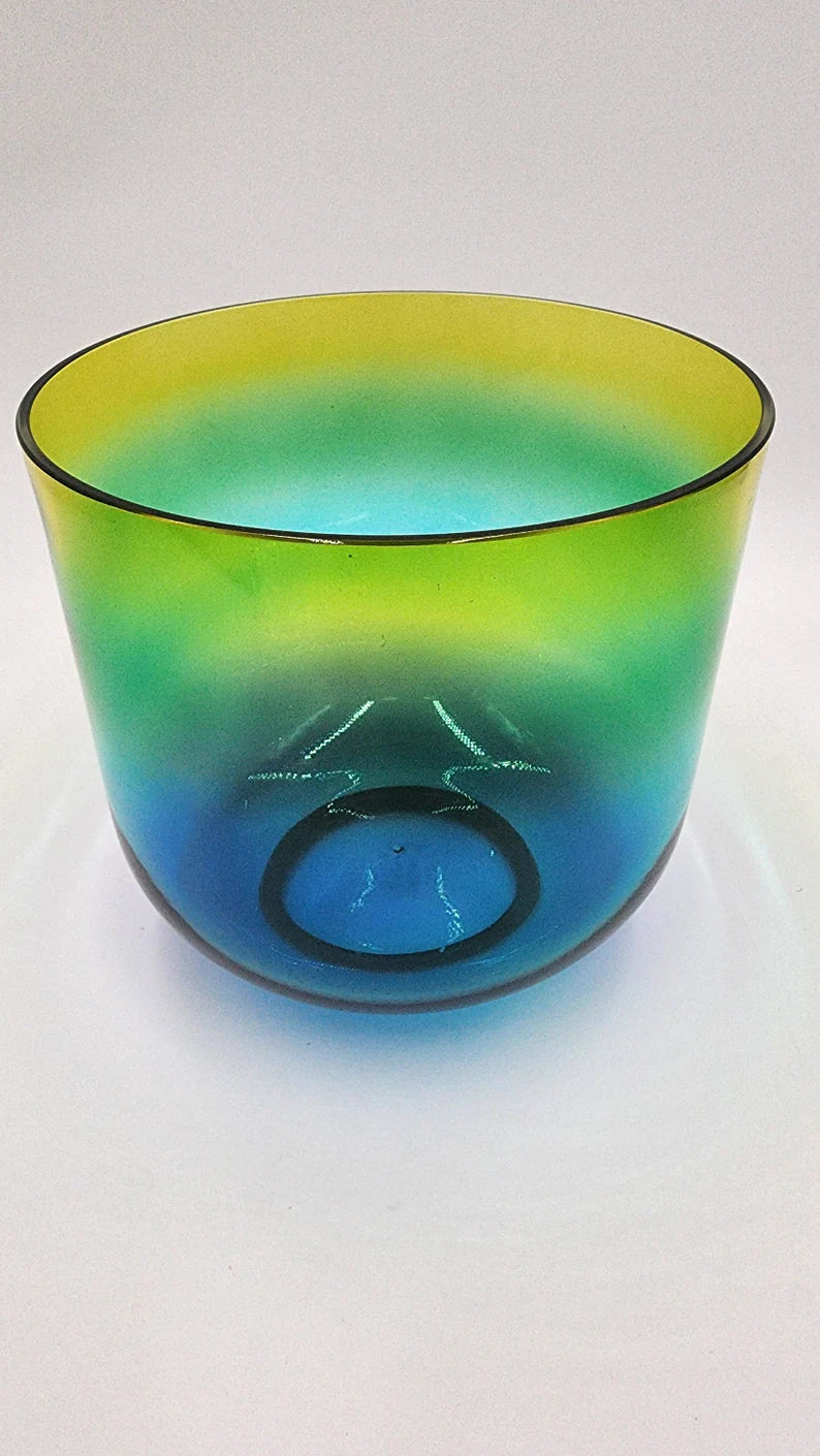 Harmonic Oasis: The Captivating Harmony of the 7" 432 Hz D# Note Perfect Pitch Citrus Breeze Harmony Clear Crystal Singing Bowl - Thecosmicaccess