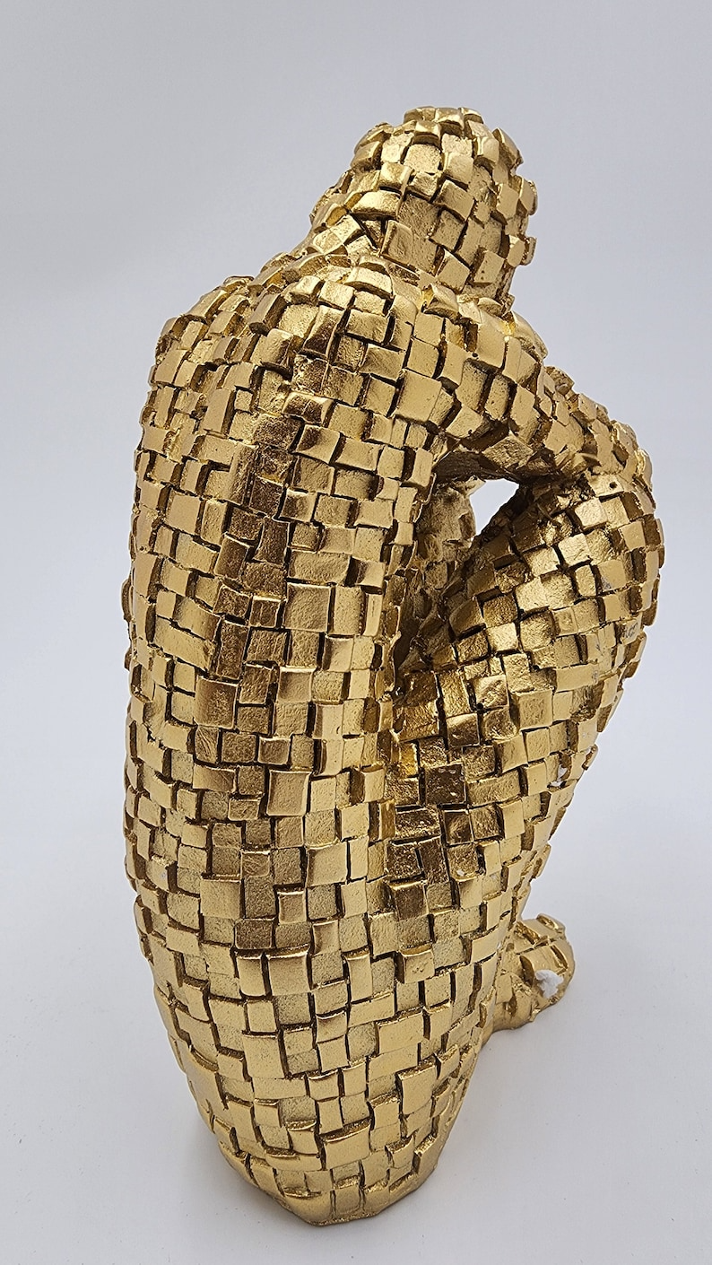 Abstract Thinker Dreamer Sculpture - Handmade Character Statue for Desktop, Living Room, Bookshelf, Study Room - Collectible Art Resin Decor - Thecosmicaccess