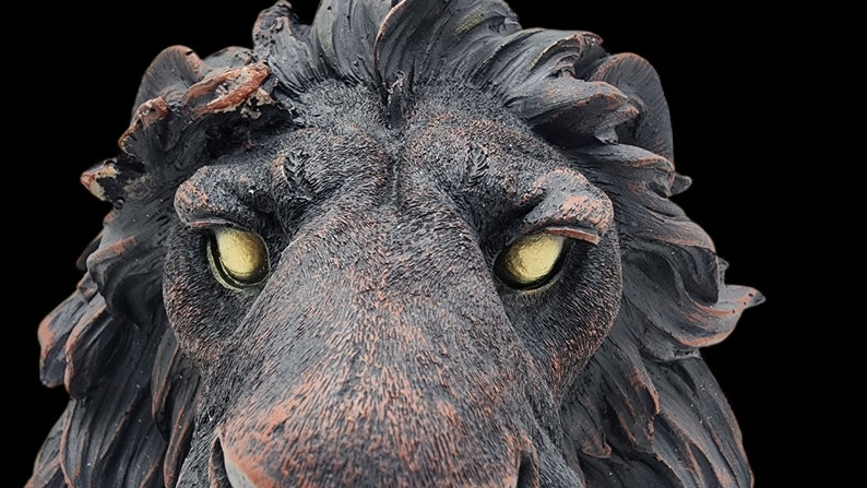 Rare Collectible Majestic Handmade Bronze Lion Bust Sculpture - Exquisite Home Decor and Collectible Art Piece - Thecosmicaccess