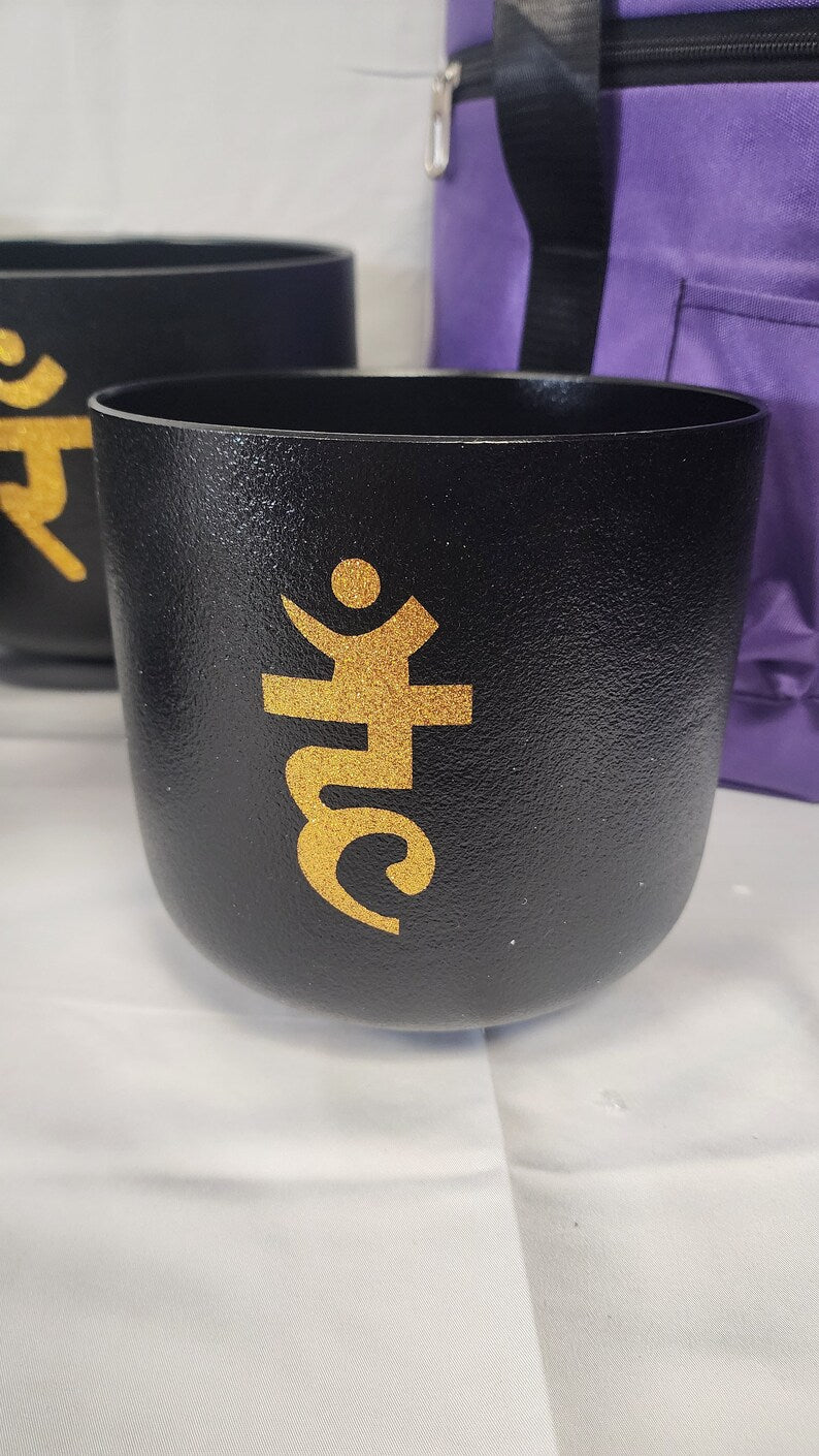 Harmony Unveiled: 432Hz Perfect Pitch Chakra Crystal Singing Bowls Set in Elegant Black with Gold Sanskrit Chakra Symbols