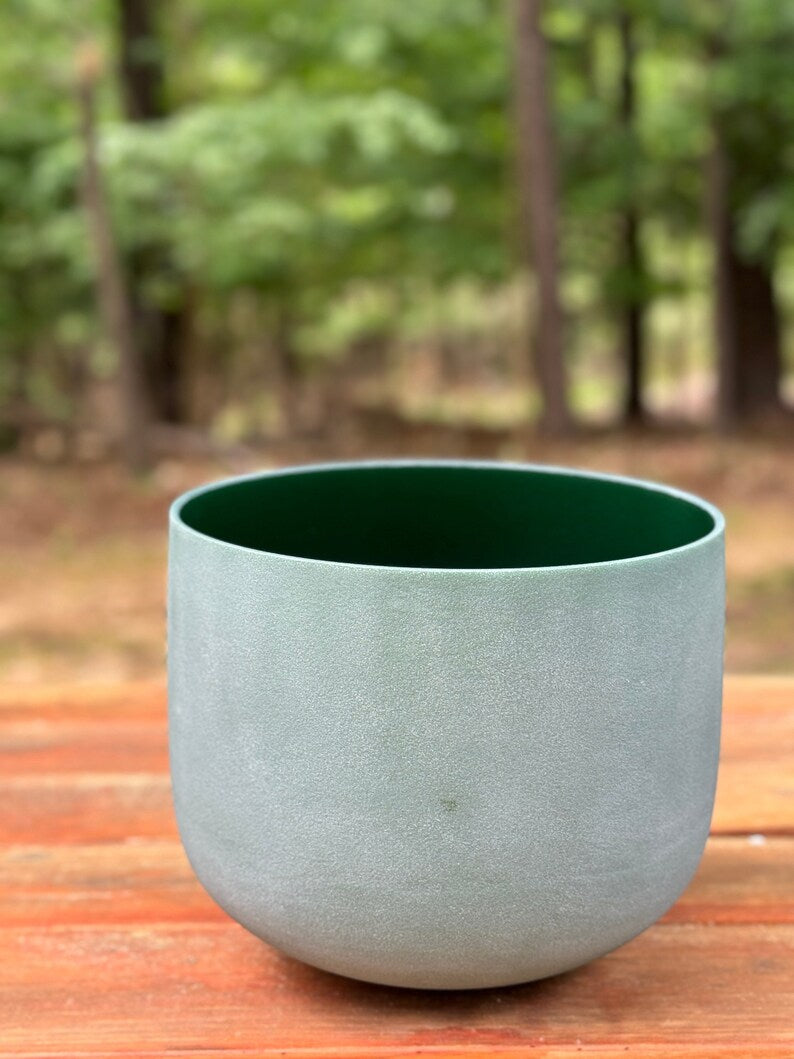 11 inch D# Emerald Gem Fused Crystal singing Bowl with Padded Secure Case, Striker and O-Rings