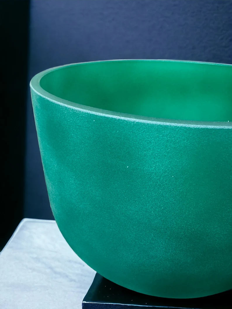 12-Inch Emerald Crystal Singing Bowl - F# Note with Secure Padded Case, Striker and O-Rings