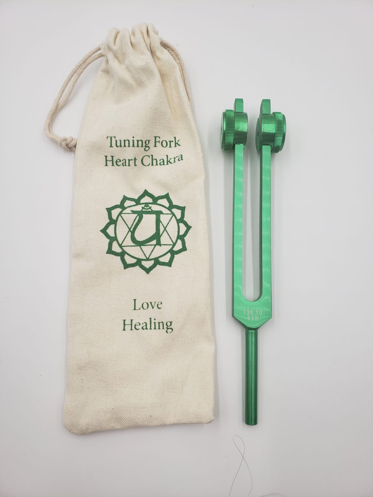 136.1Hz Om GREEN Chakra Tuning Fork with Bag / Pouch and Mallet - soundhealers