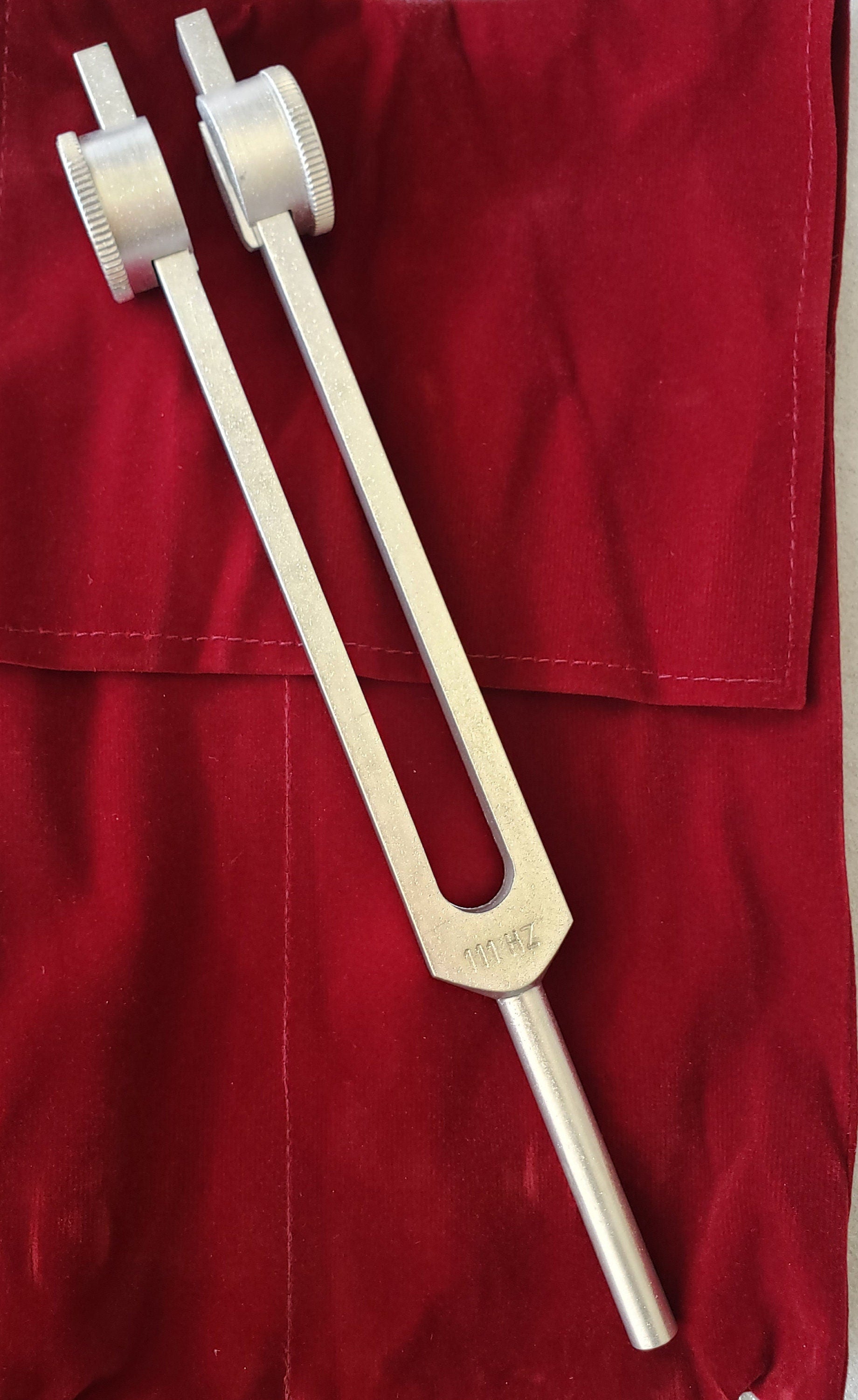 111 Hz Mood Enhancer Tuner with Mallet and Velvet Pouch - Thecosmicaccess