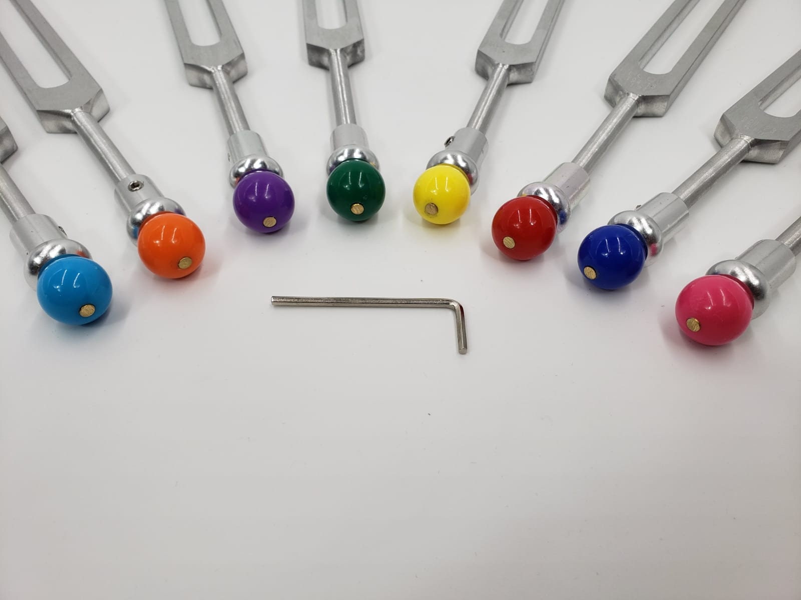 Therapeutic Chakra Tuning Forks Set of 8 Sound Healing with Color Coded BUDDHA BEADS and Thick Canvas Chakra Sign Drawstring Bags - Thecosmicaccess