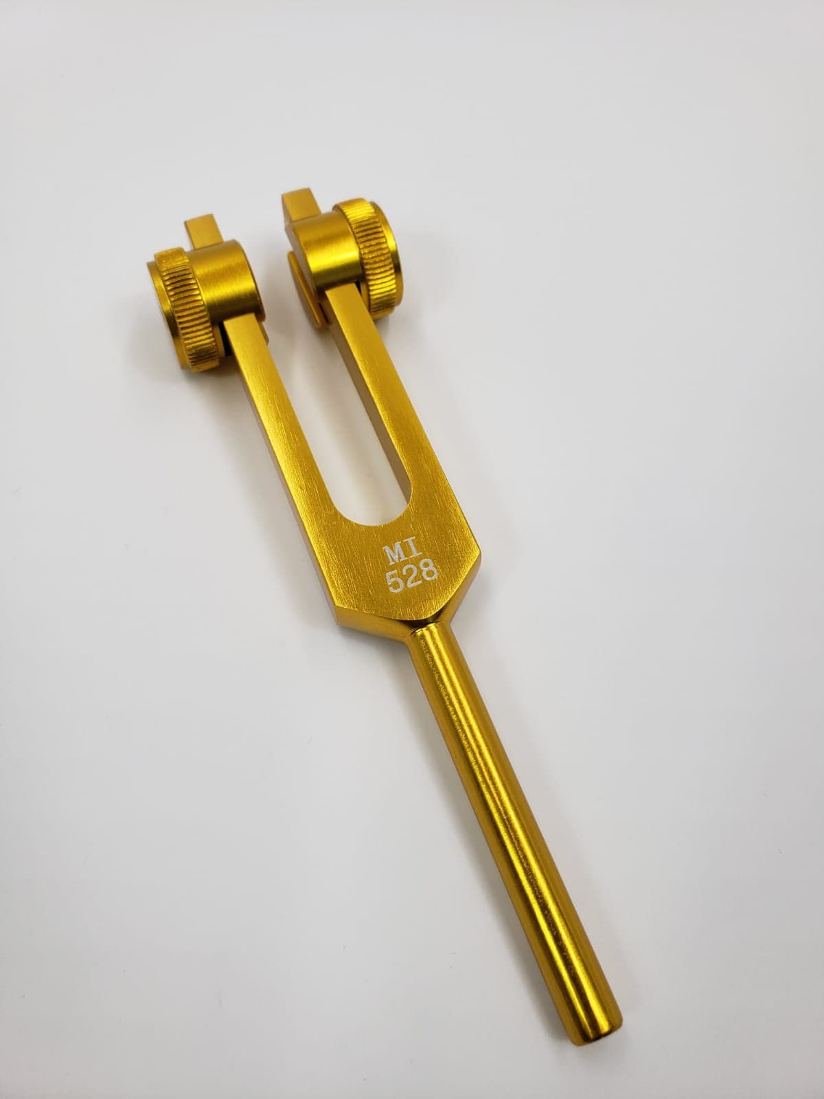 Weighted Gold 528 Hz MI part of Solfeggio Tuning Fork Healing Sound Therapy with Mallet and Bag - Thecosmicaccess