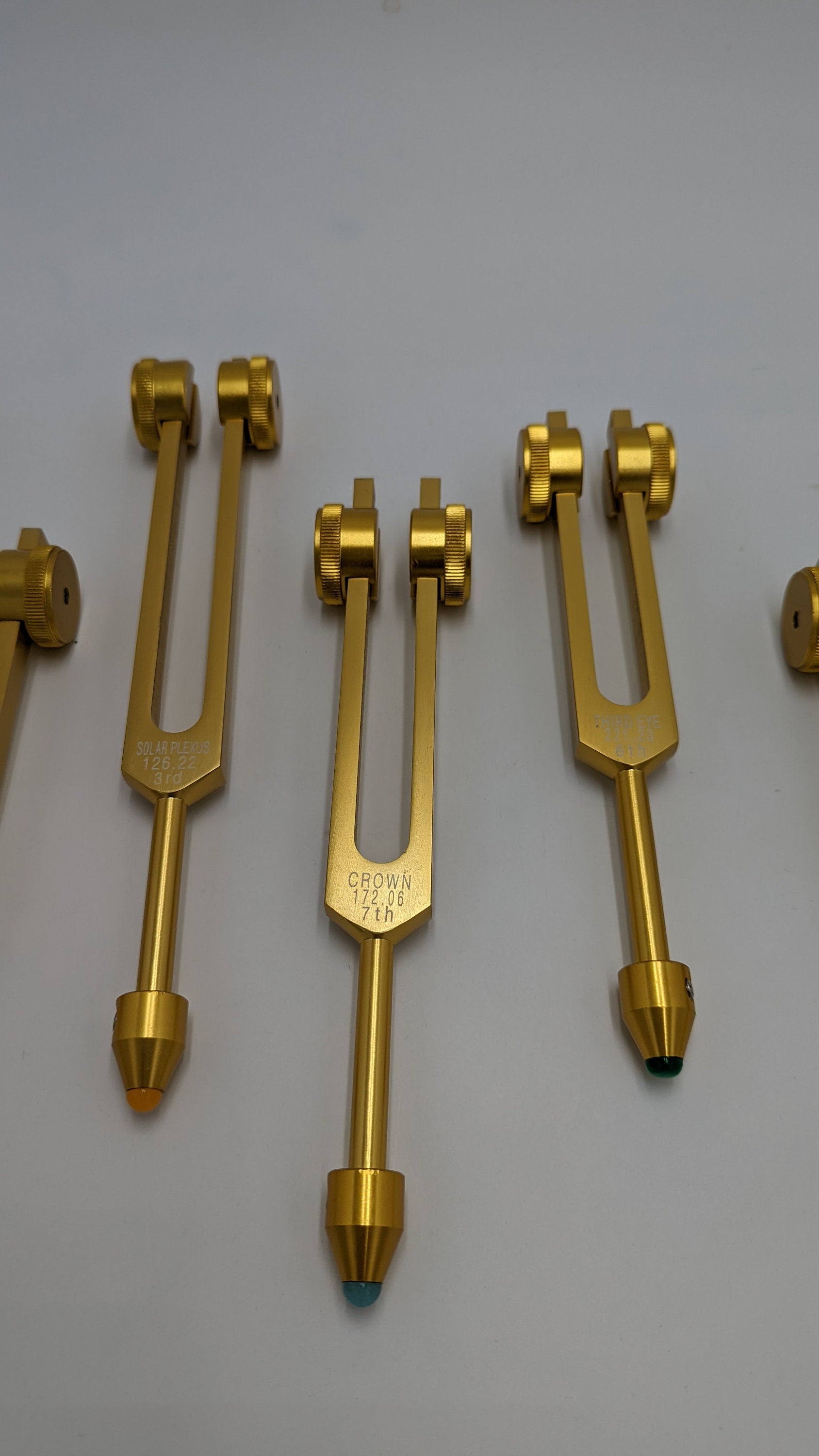 Chakra Gold Weighted Tuning Fork Set of 8 for Healing with 8 GEM AMPLITUDES and Striker/Mallet Includes Soul Purpose - Thecosmicaccess