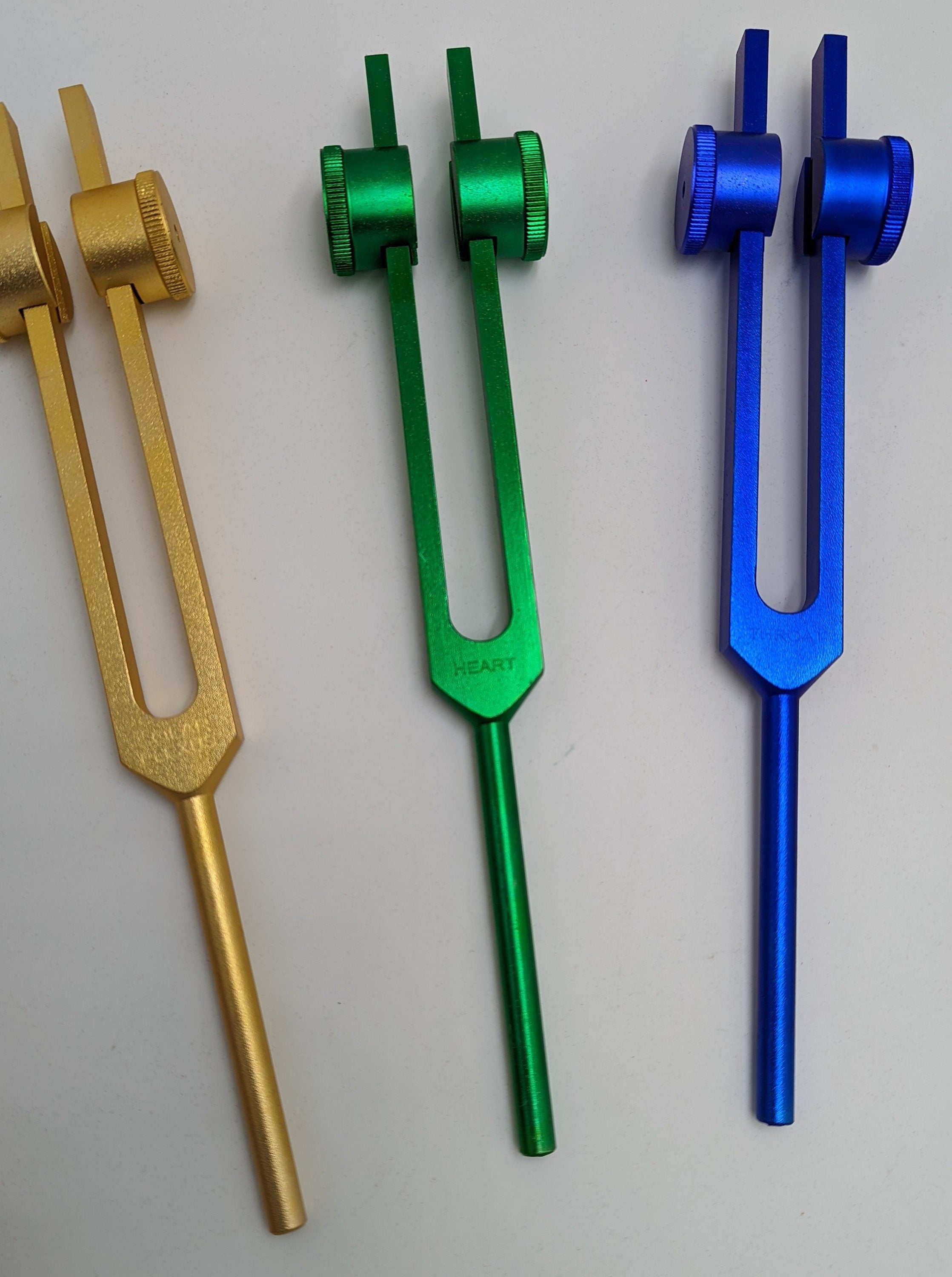Color Coded Chakra Weighted Tuning Fork Set of 8 for Healing with Mallet, Rubber Activator and Pouch - Thecosmicaccess