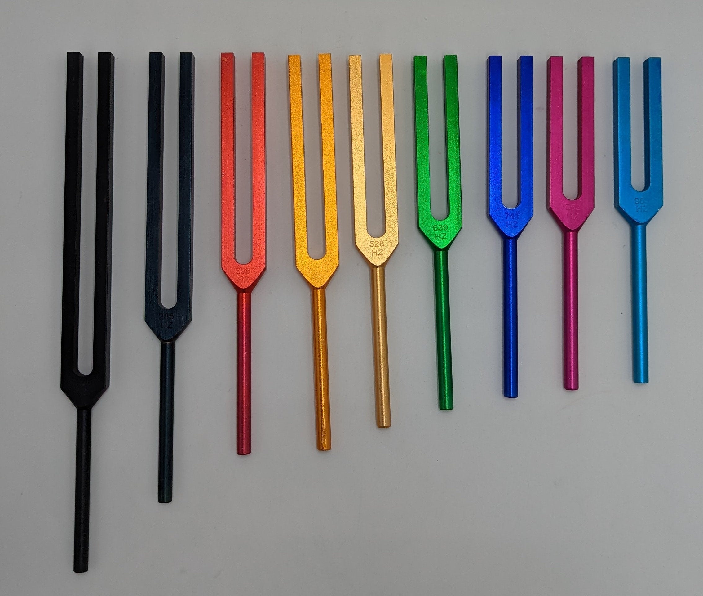 Color Unweighted Solfeggio Tuning Forks Set of 9 with Mallet and Velvet Bag - Thecosmicaccess