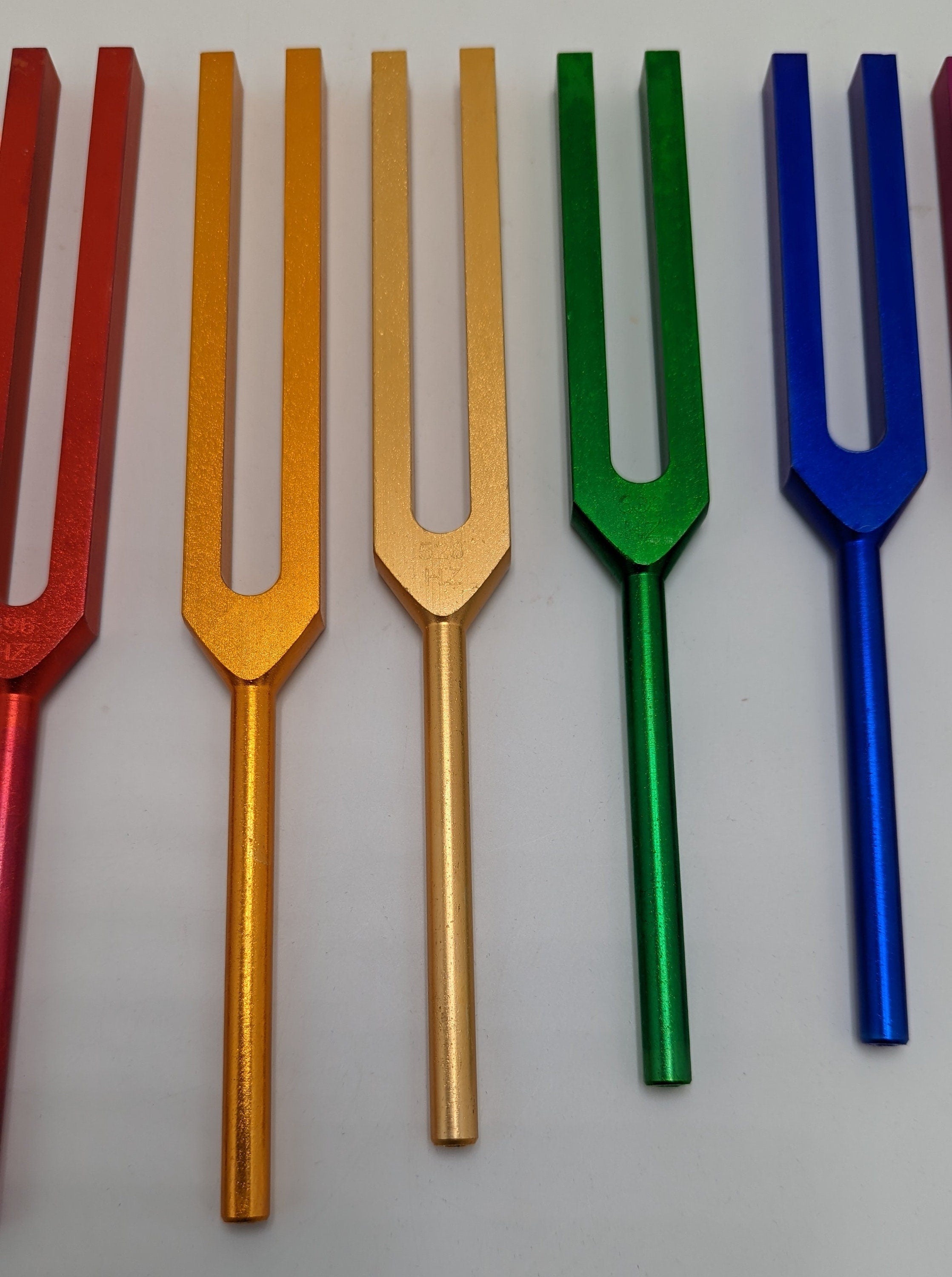 Color Unweighted Solfeggio Tuning Forks Set of 9 with Mallet and Velvet Bag - Thecosmicaccess