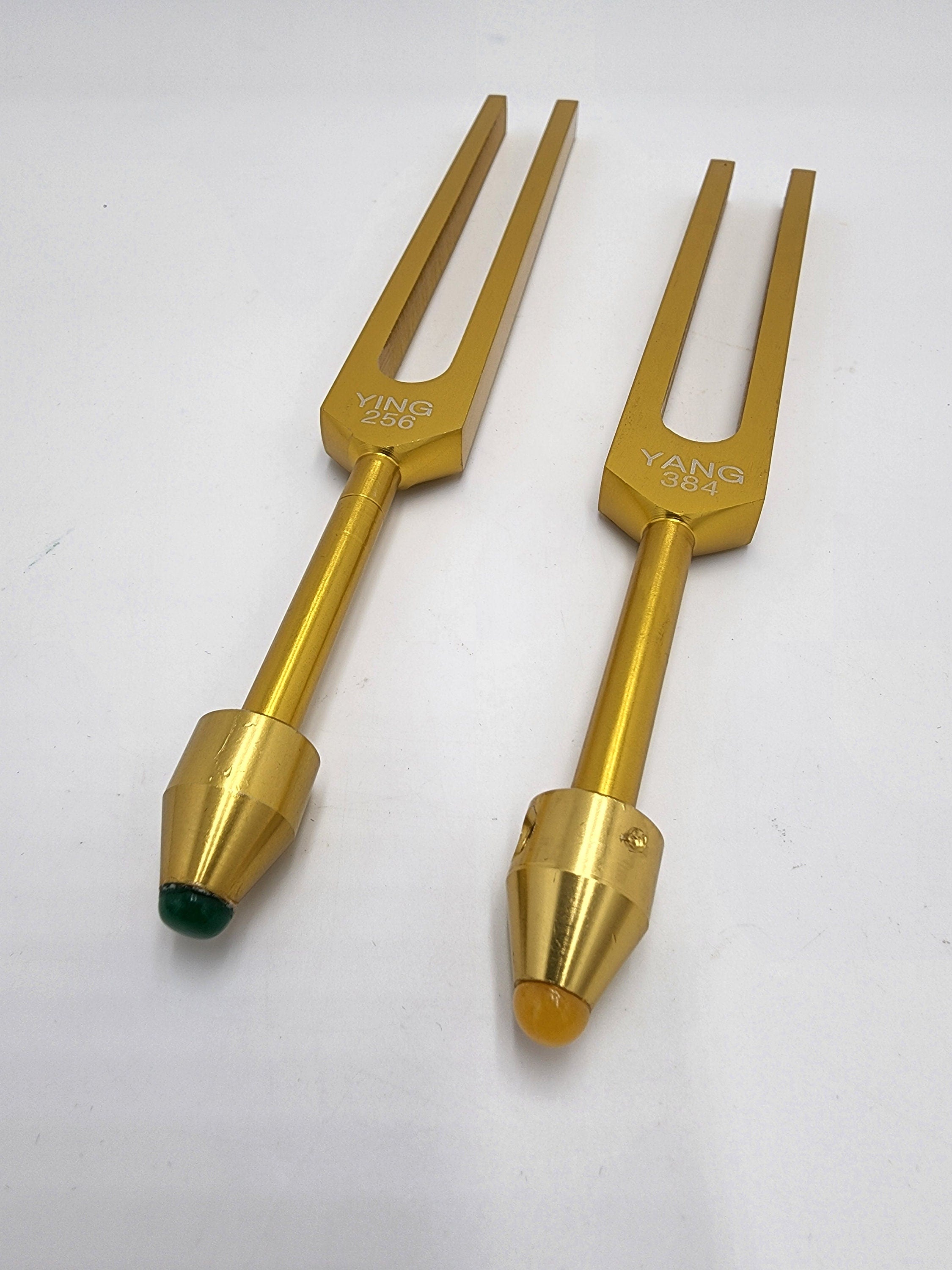 Professionally Tuned Fifth Harmonic Unweighted Gold Color Yin Yang Tuning Tune Fork Set C 256 G 384 with Removable Gem Feet / Rubber Balls - Thecosmicaccess