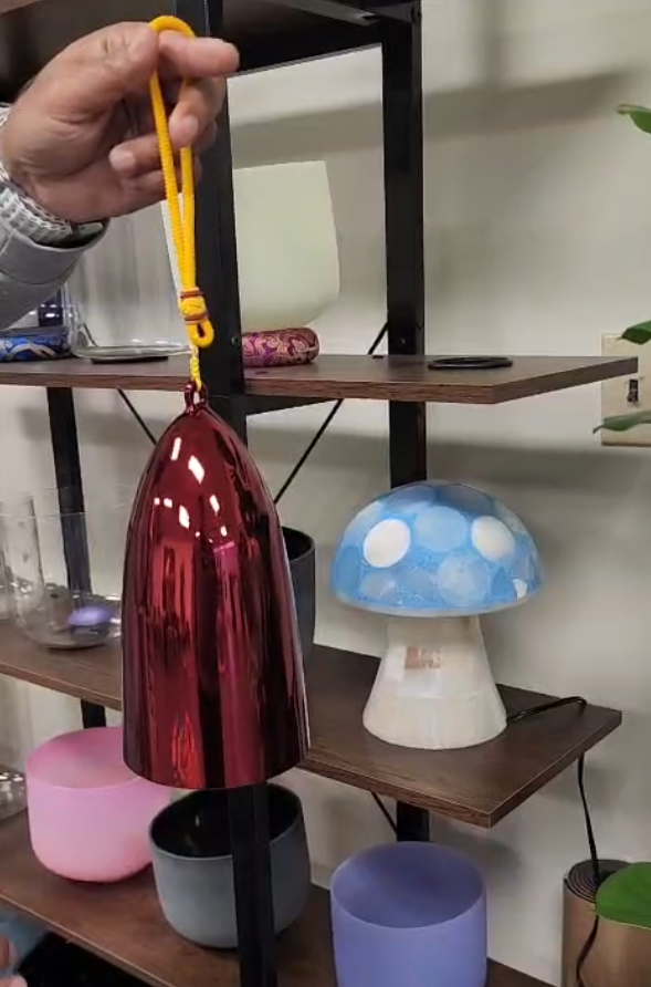 432Hz 5” Red Root Chakra D5 Crystal Bell Yoga Meditation Clear Crystal Singing Bowl with Striker