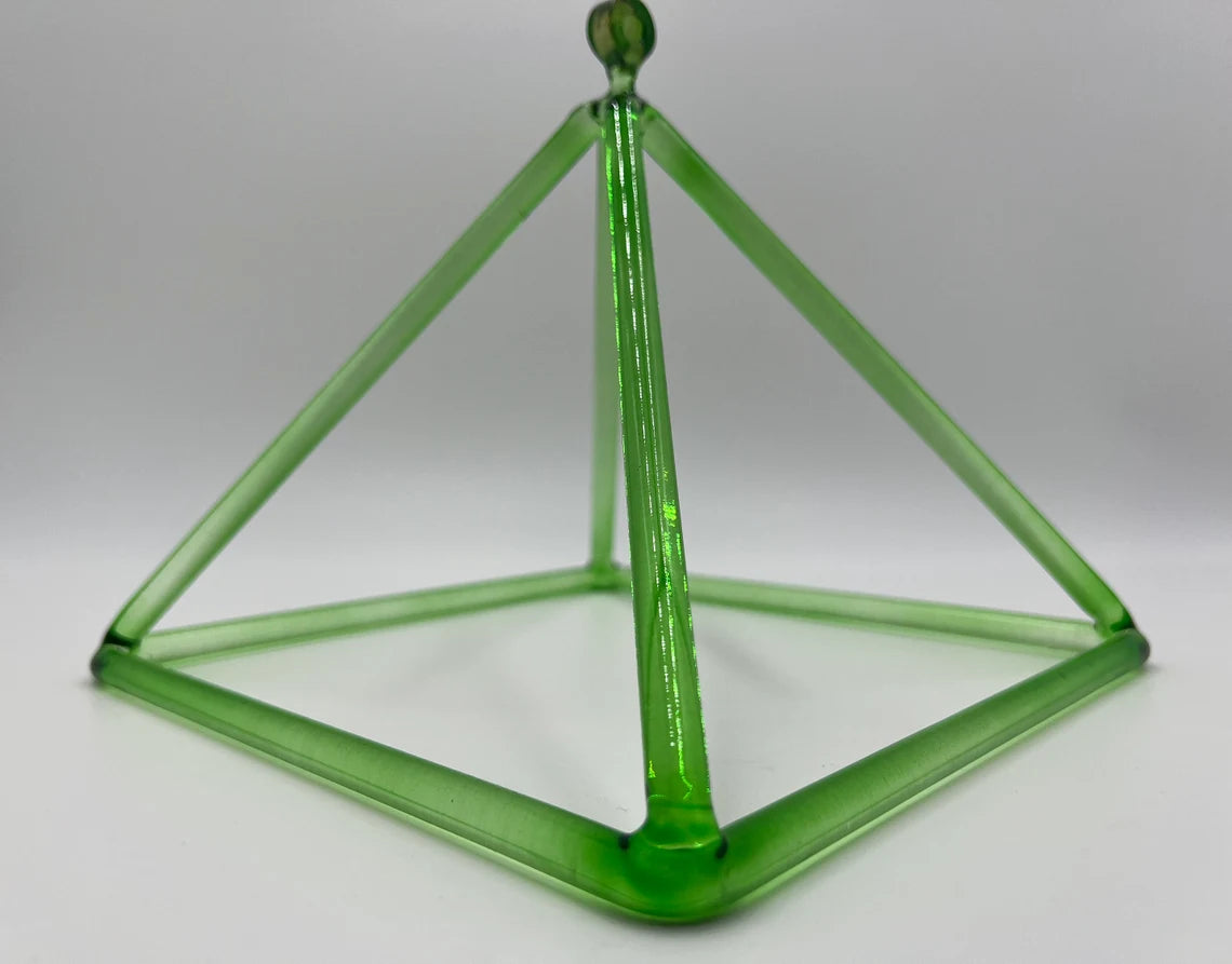 9 Inch Green Crystal Pyramid with Carrying Case and Striker - Perfect for Meditation and Healing