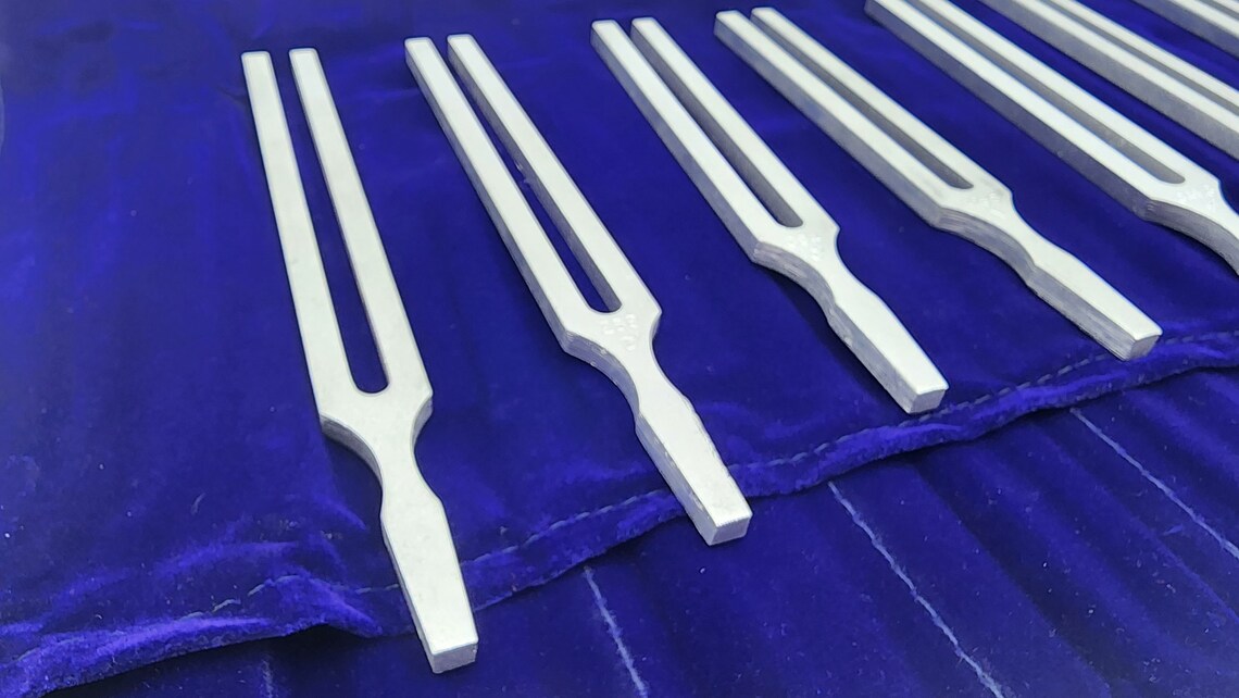 Harmonic Solar Spectrum Set - 8 Tuning Forks with Mallet and Velvet Bag - Thecosmicaccess