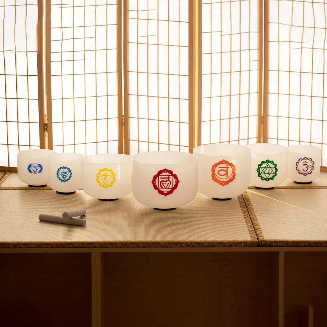 432Hz Perfect Pitch 7pc White Outer Sign Chakra Crystal Singing bowls with 2 Padded Secure Cases, O-Rings, 2 Mallets and 2 Suede Strikers