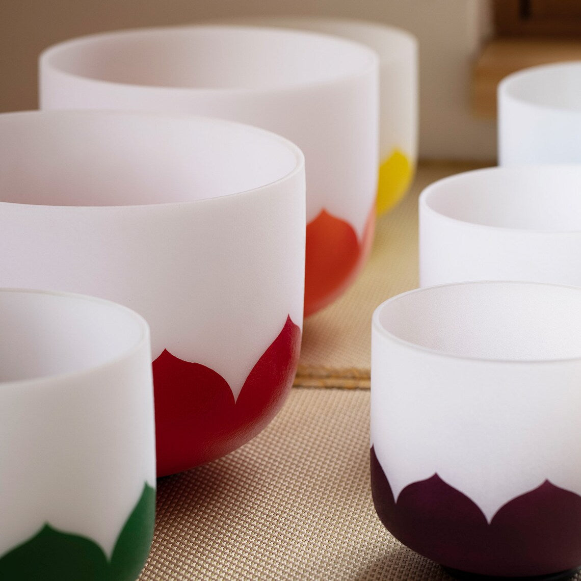 432Hz 7 Set Chakra Perfect Pitch Lotus with Inner Sign Crystal singing bowl set - Thecosmicaccess