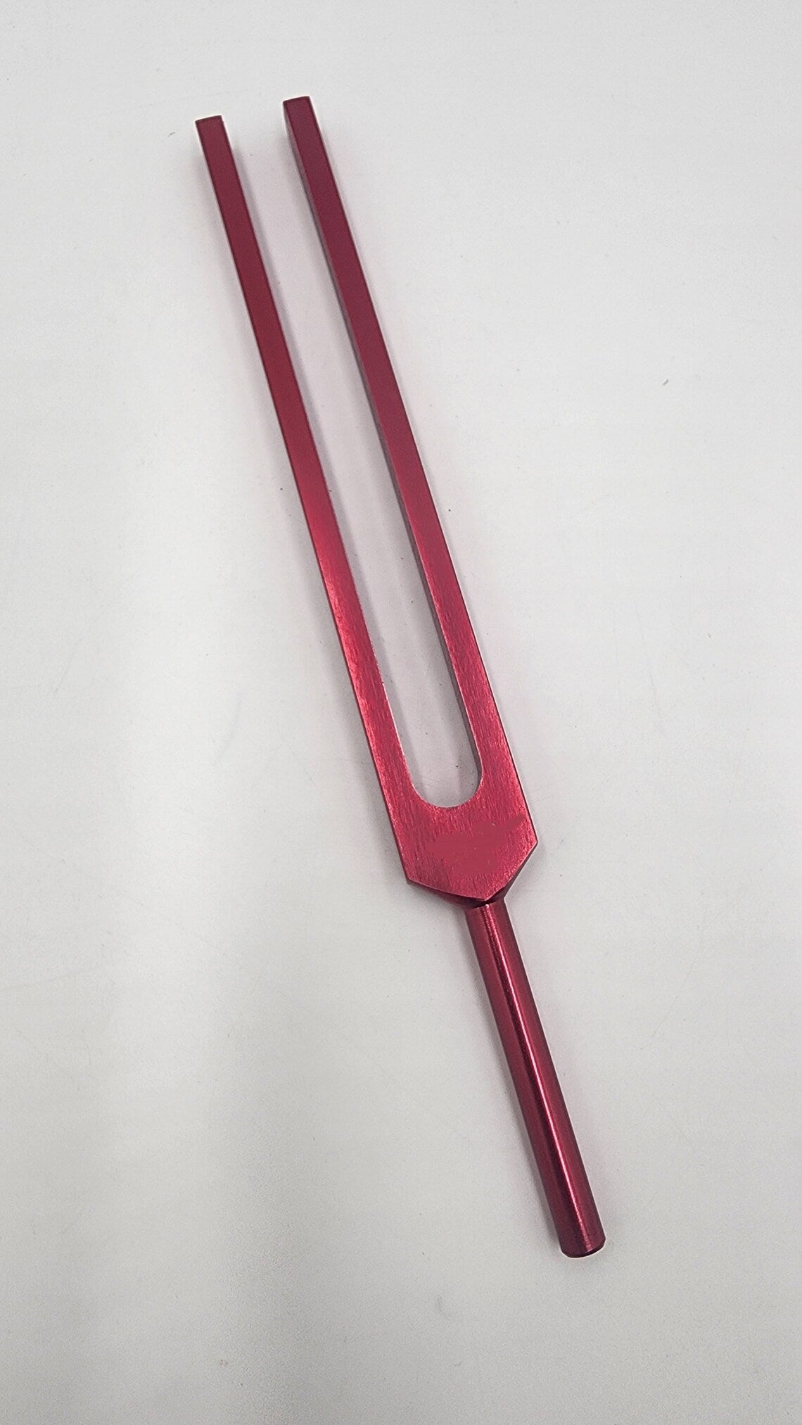 Harmonic A440Hz Red Tuning Fork with Striker and Bag - Music, Healing, and DNA Repair Sound Therapy for Violin, Guitar, and Holistic Balance